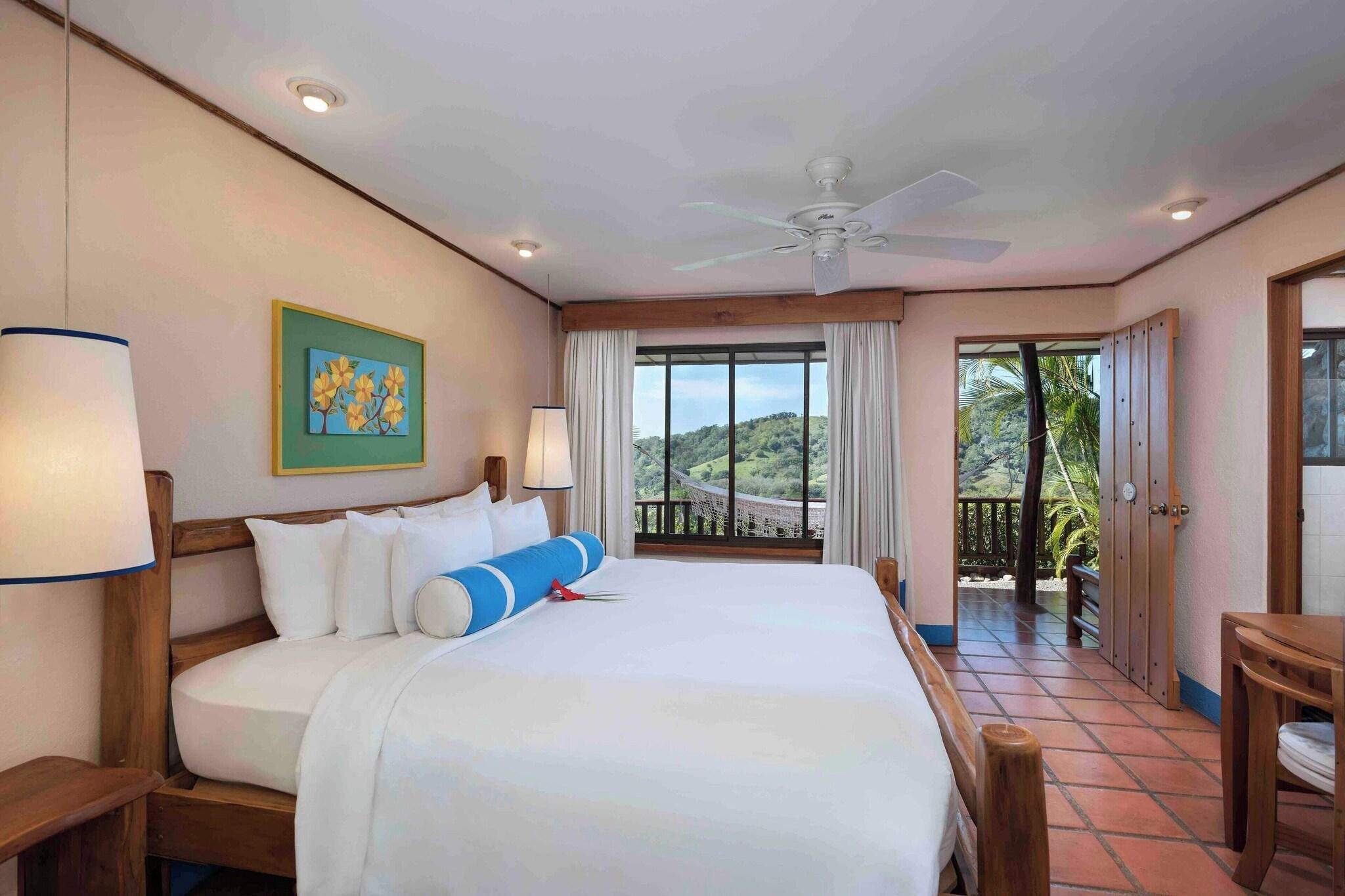 Double Deluxe Partial Ocean View