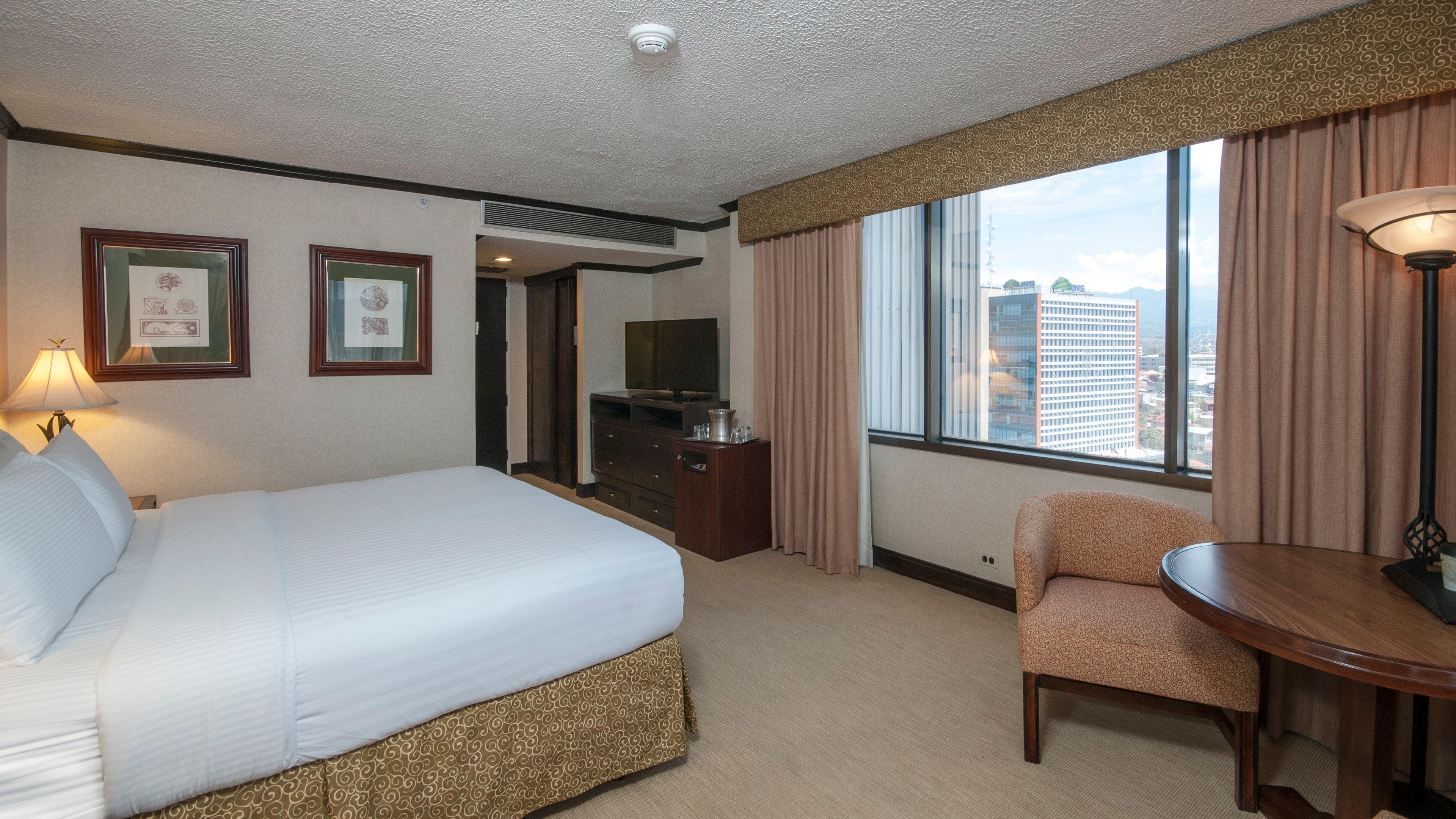 Double City View King Bed