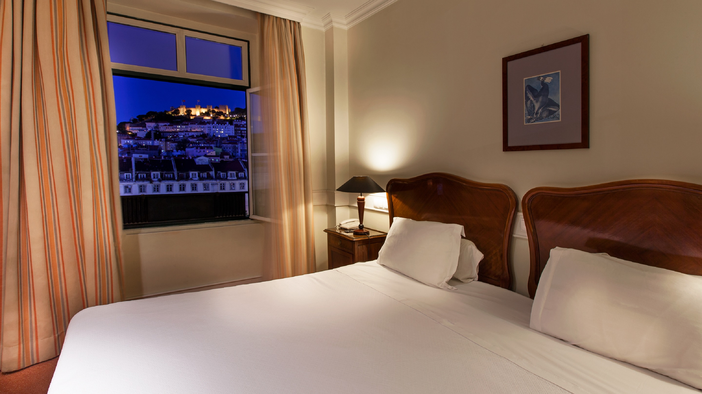 Double or Twin Standard