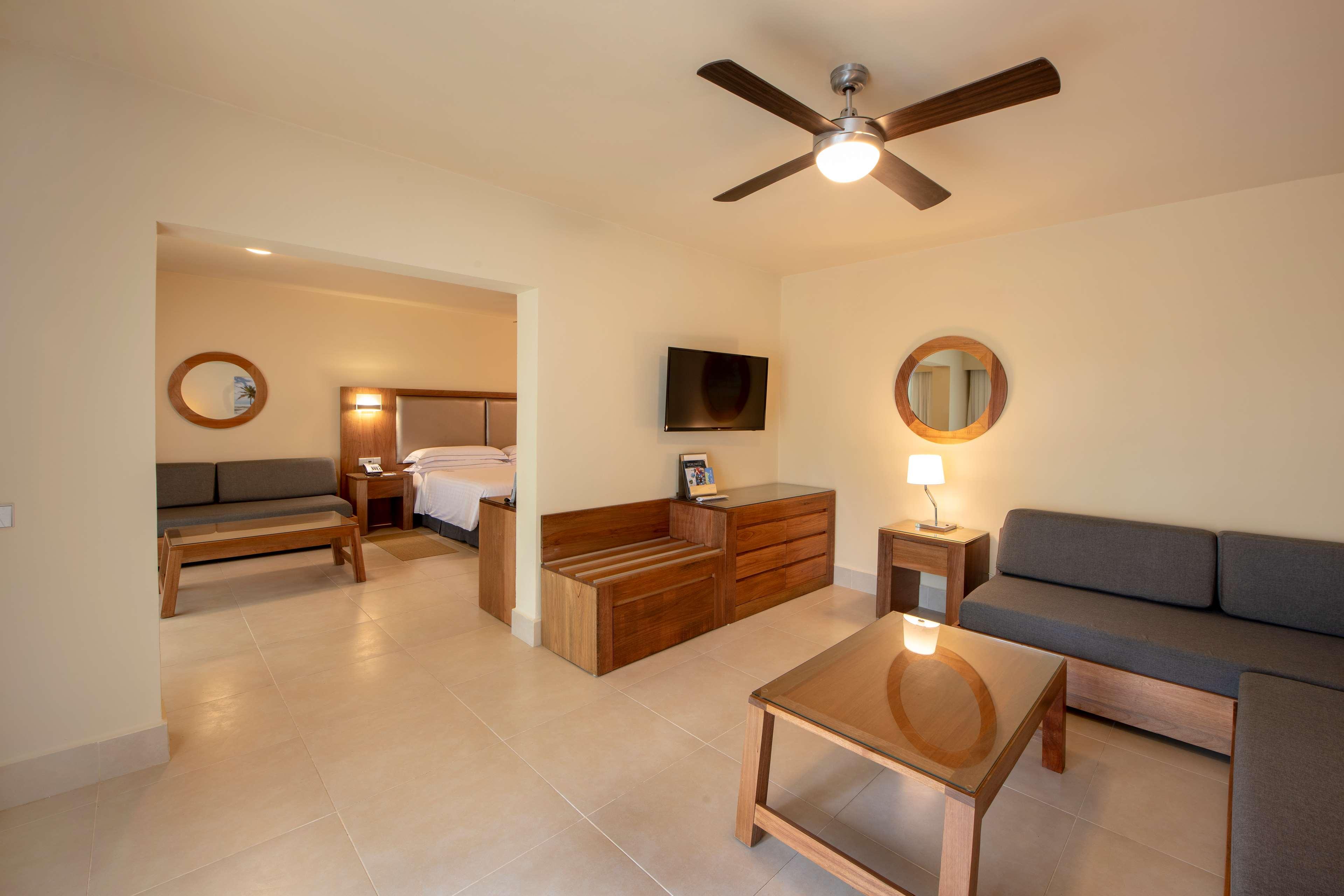 Junior Suite Standard