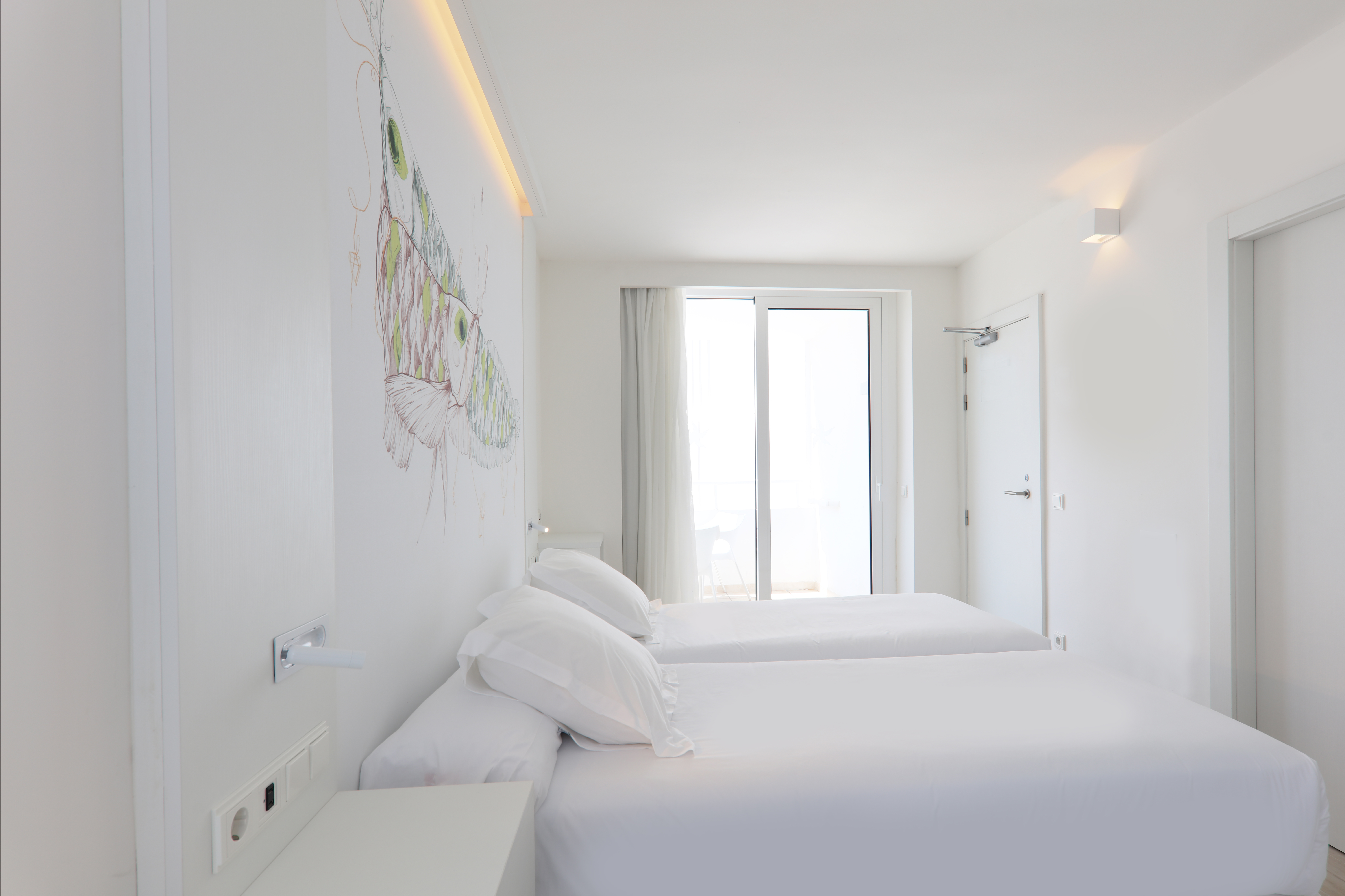 Double or Twin Side Sea View