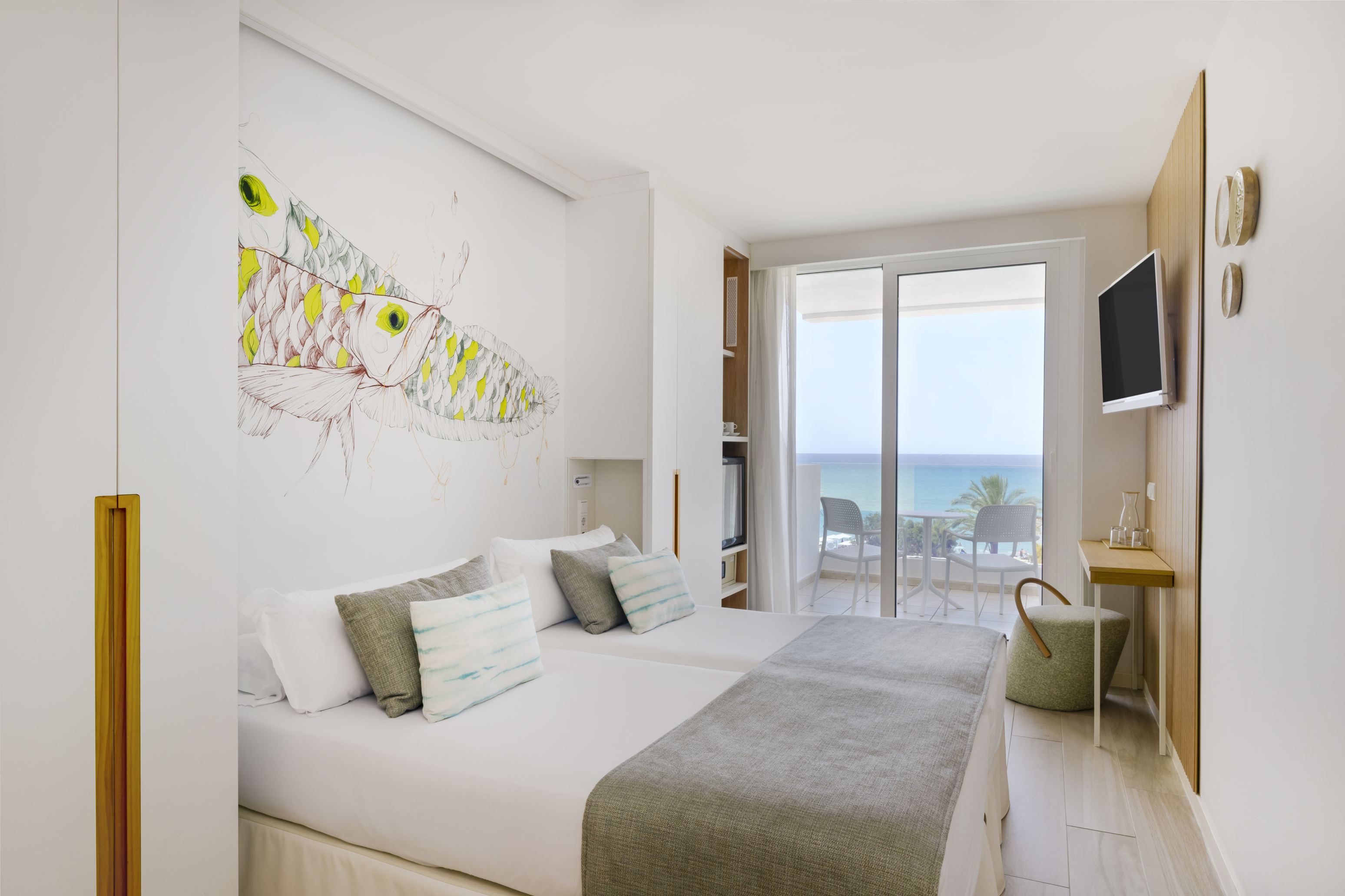 Double or Twin Standard