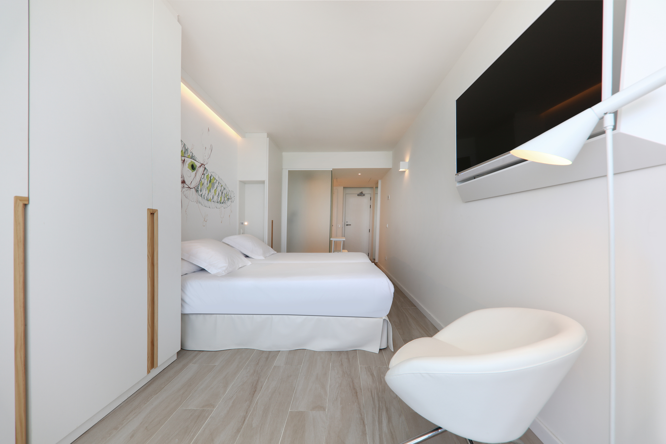 Double or Twin Standard