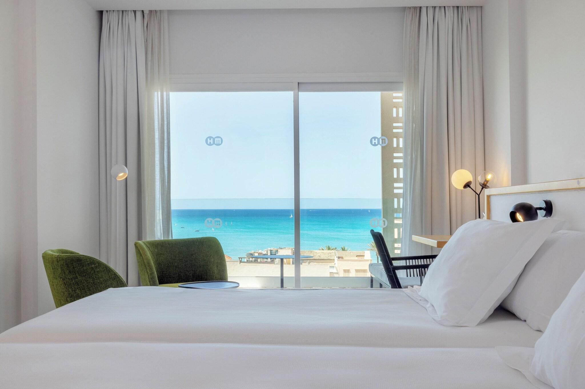 Double Partial Sea View