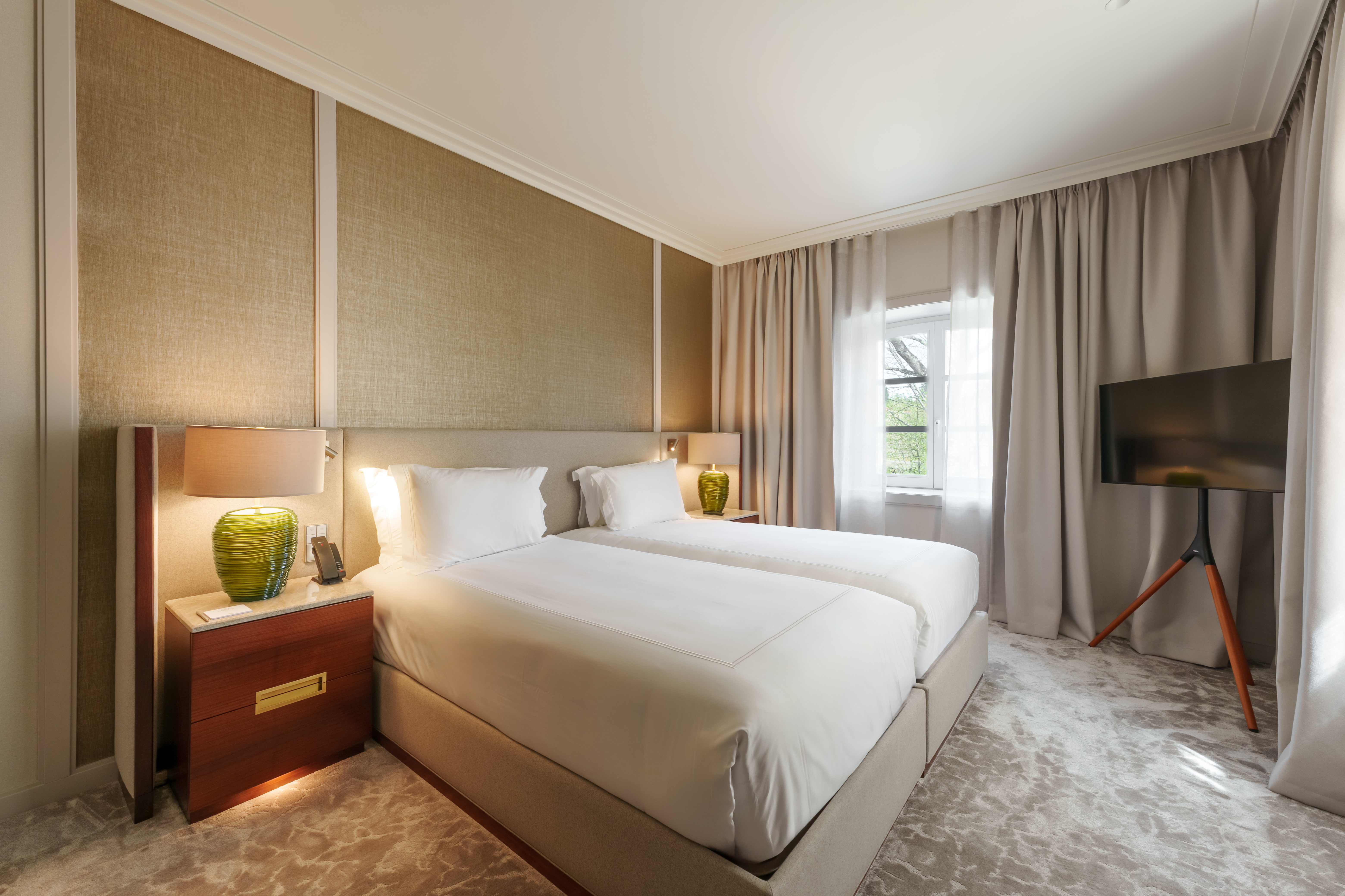 Double or Twin Superior