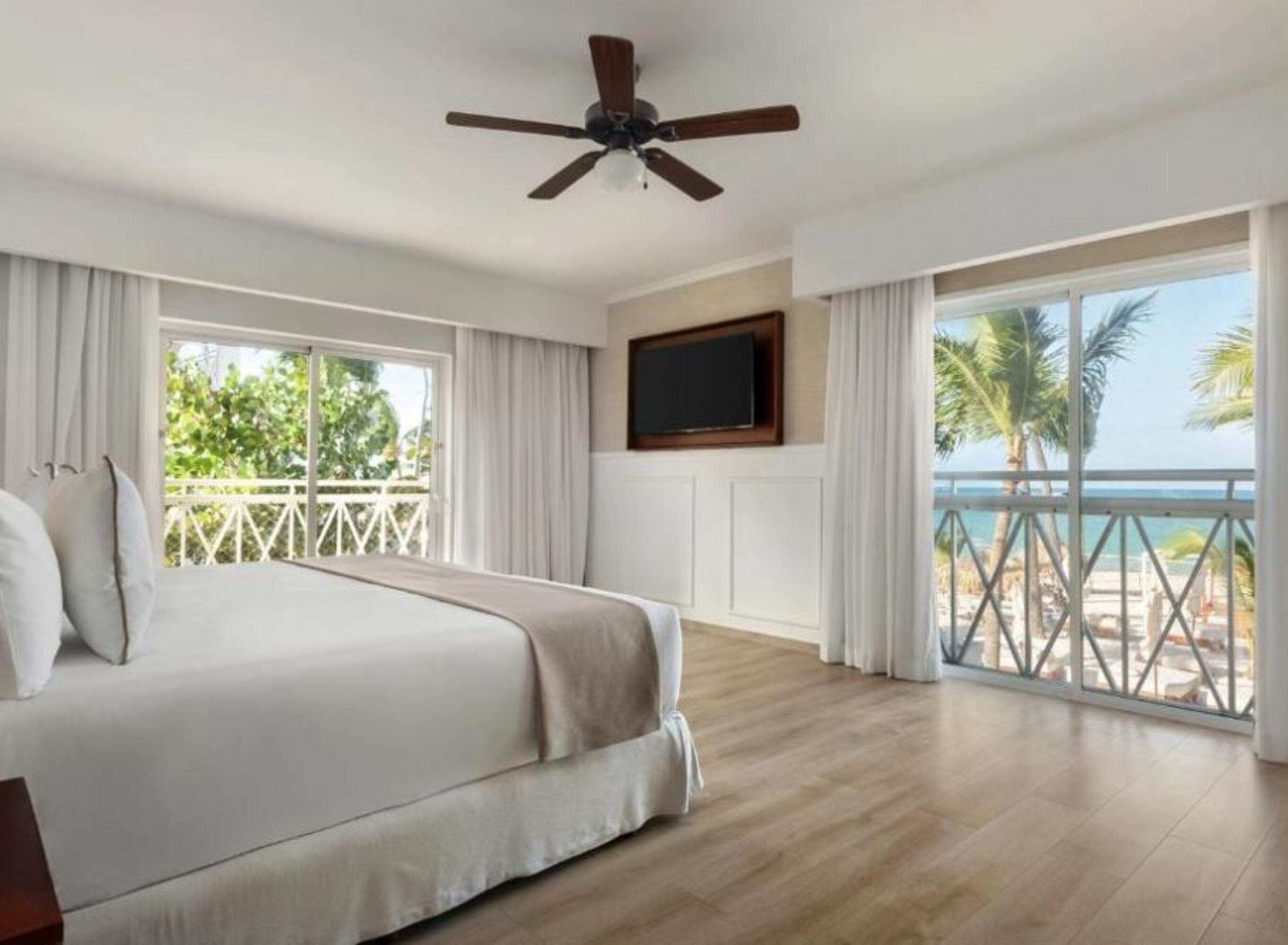 Double Ocean View King Bed