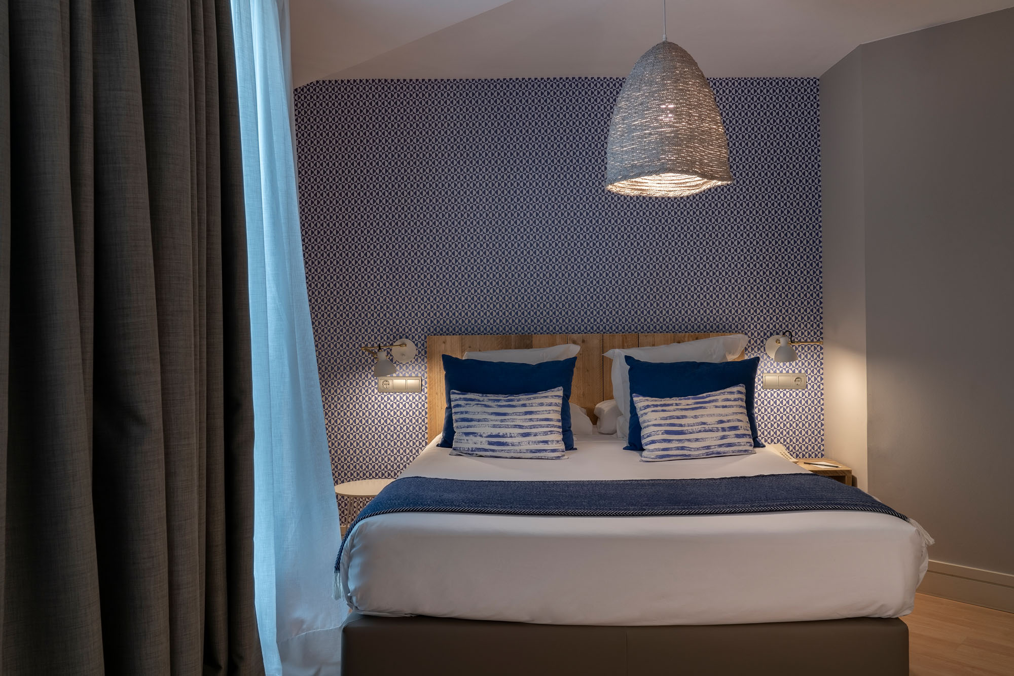 Double Single Economy