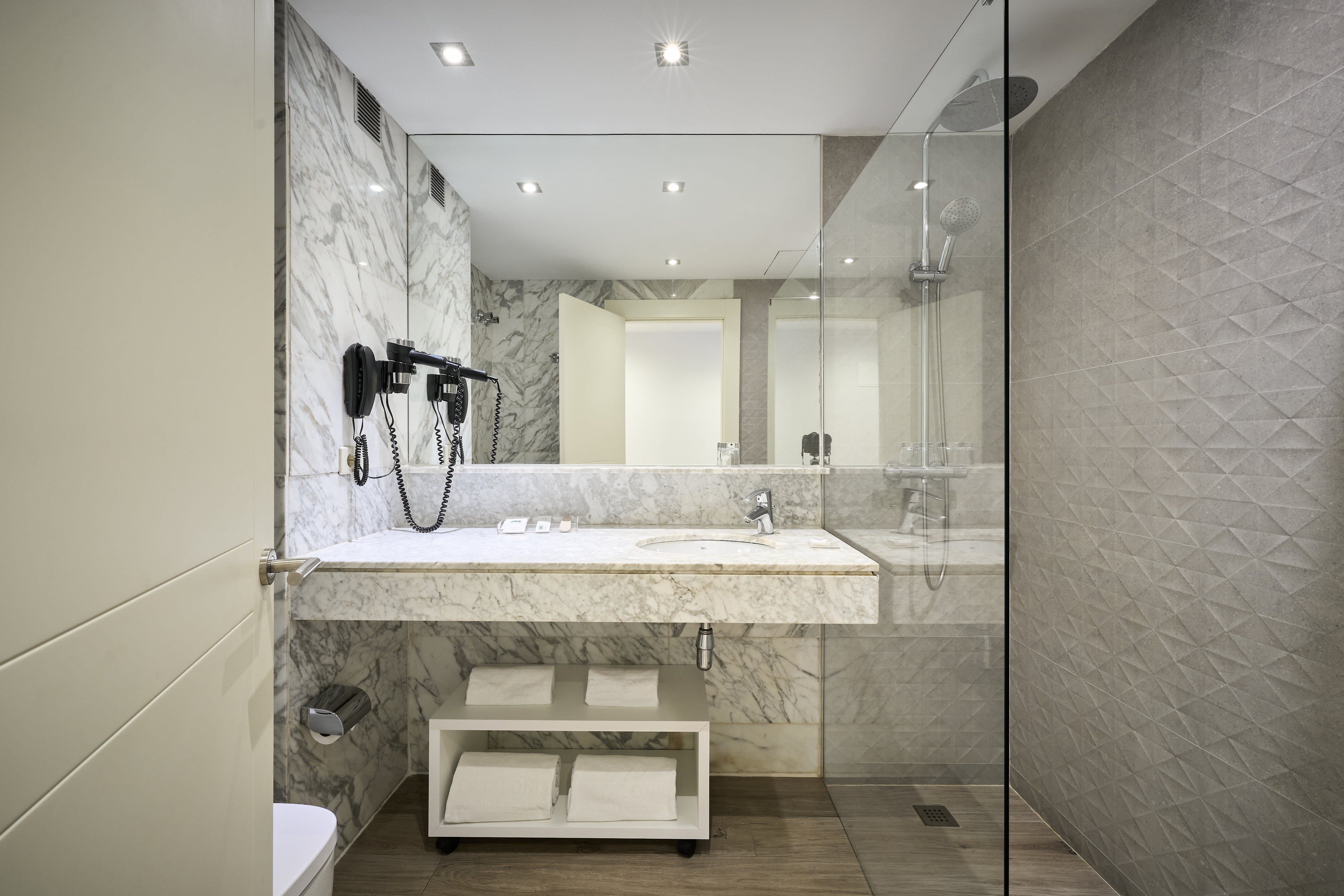 Double Single Premium