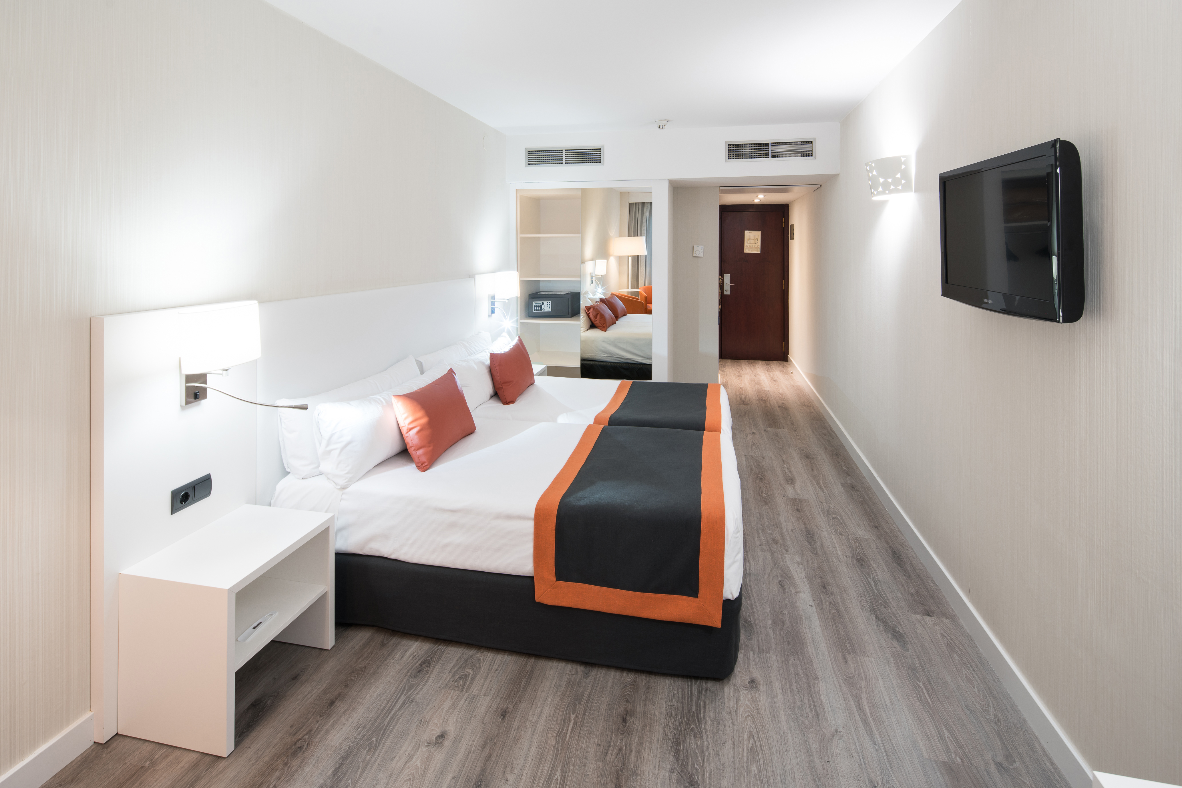 Double Single Premium