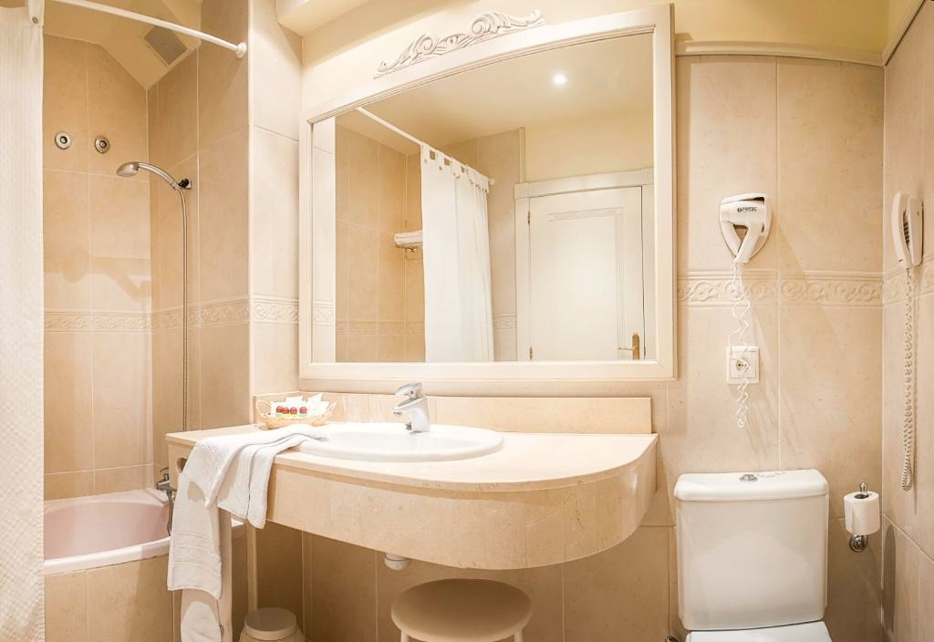 Double or Twin with Terrace