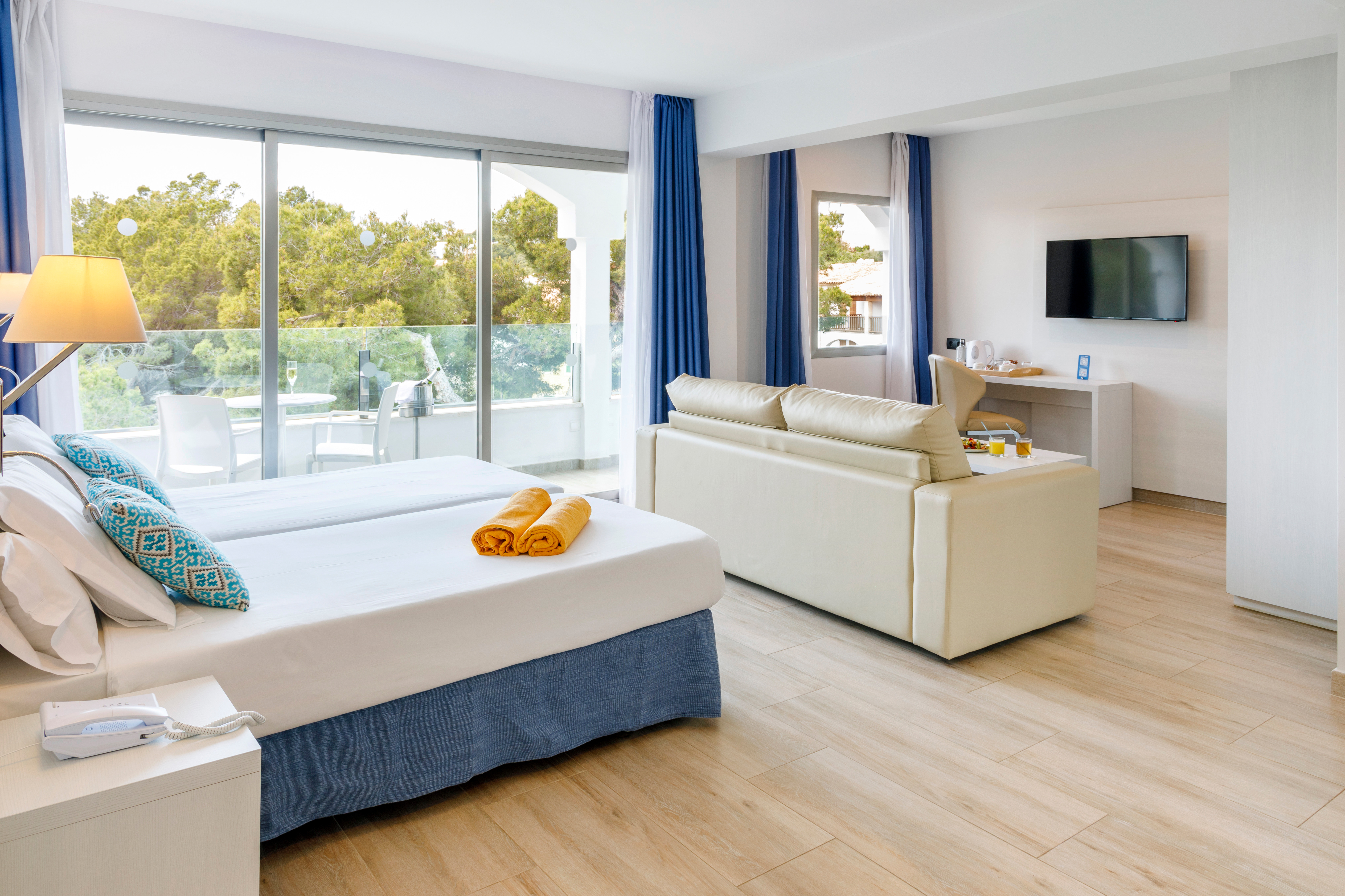 Junior Suite Standard