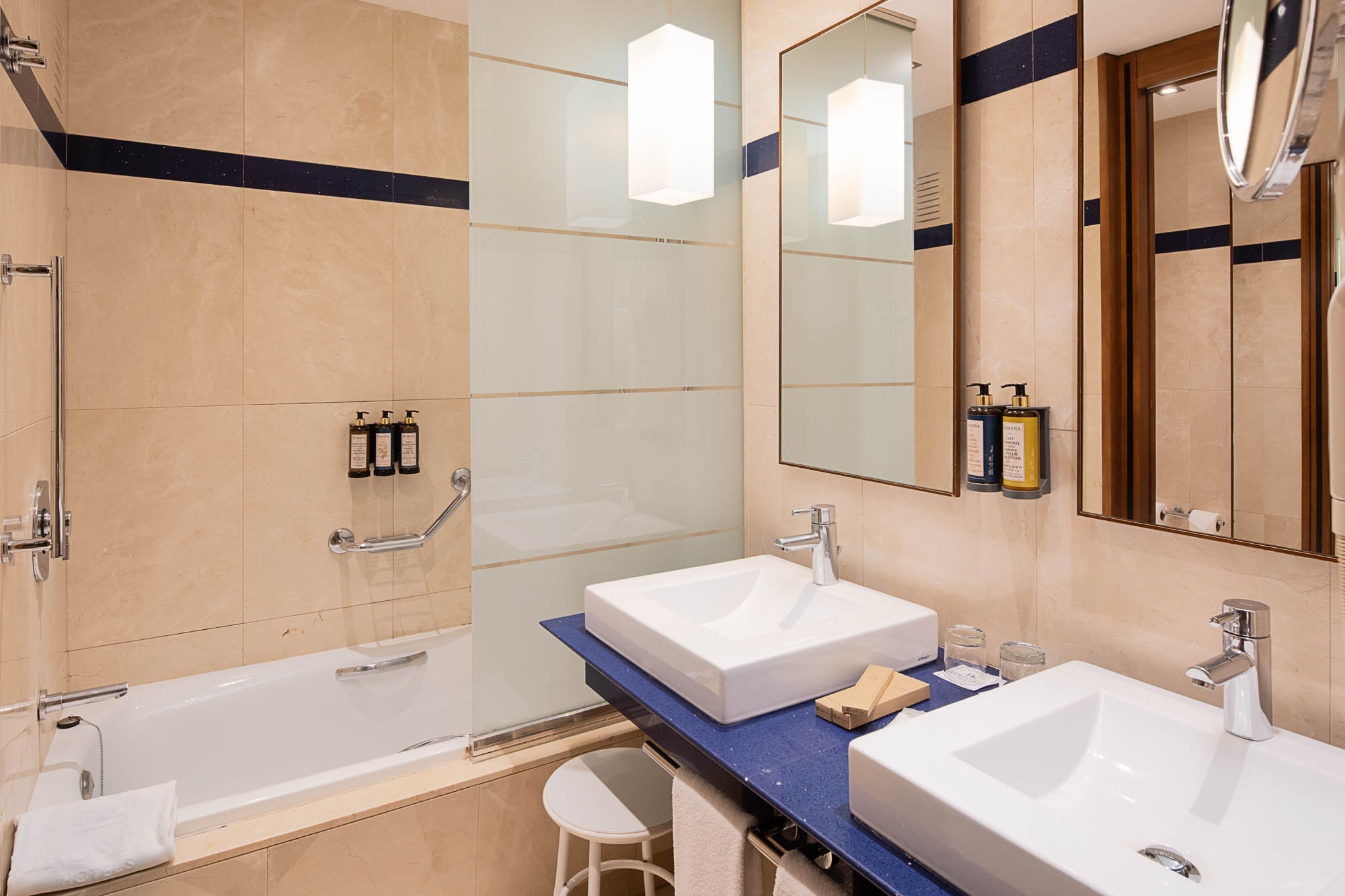 Double or Twin Deluxe