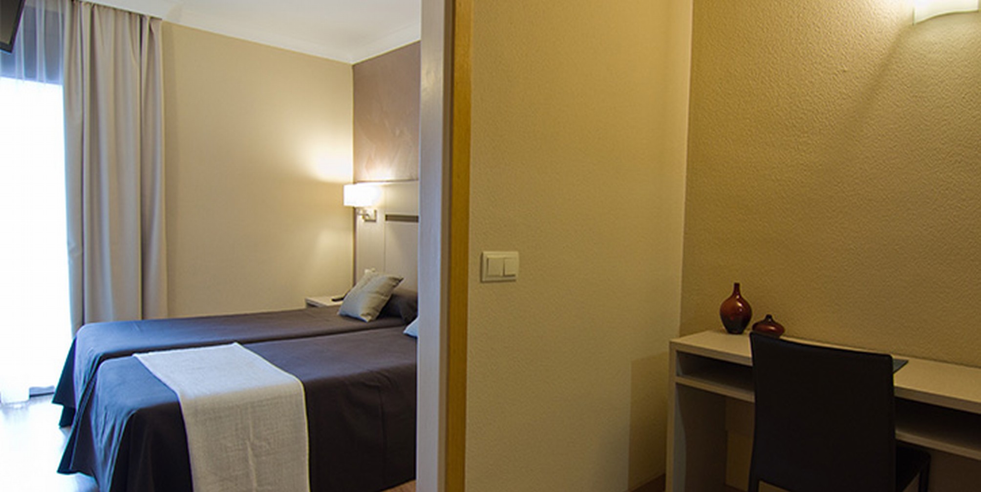 Double or Twin Standard