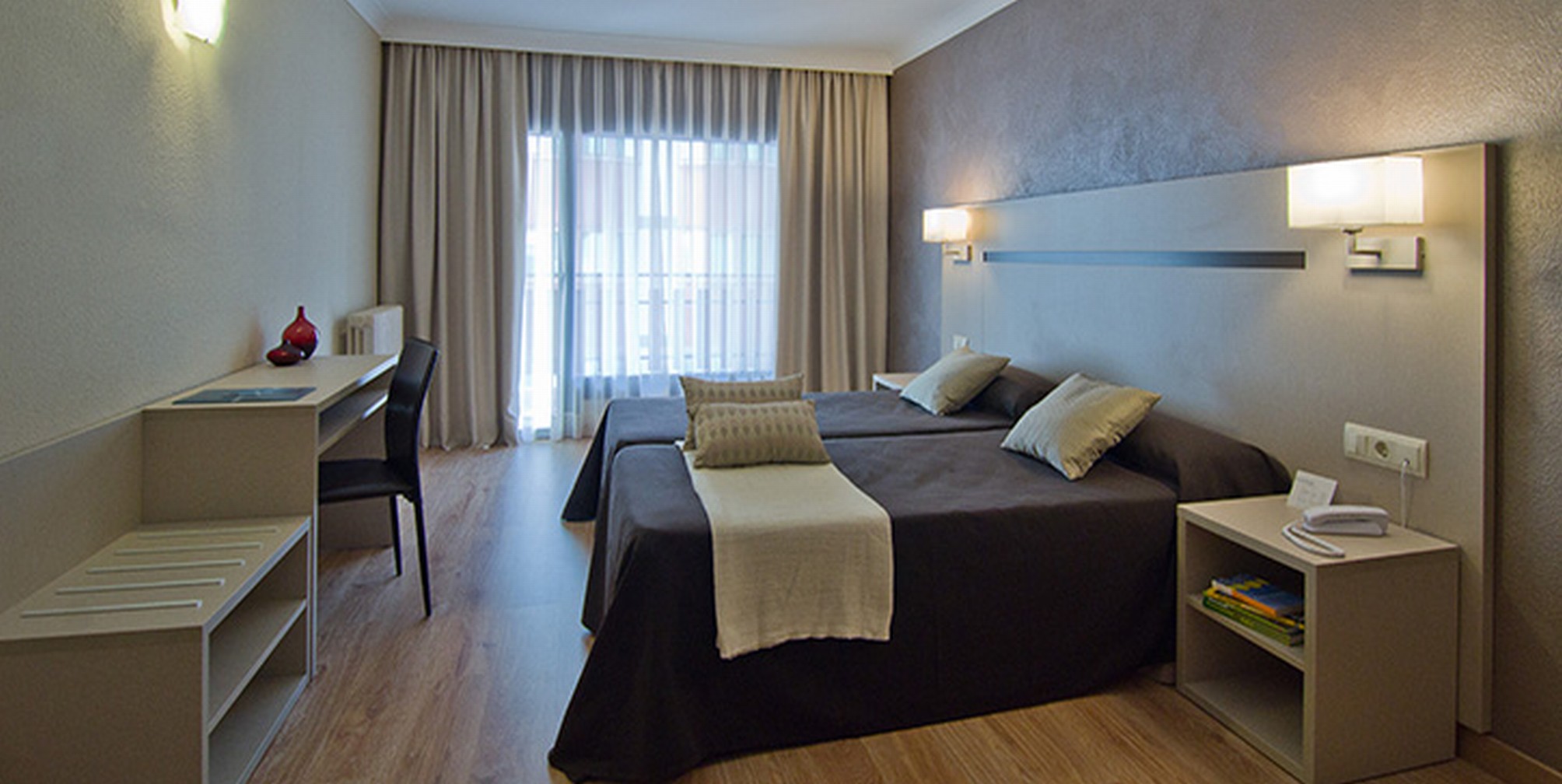 Double or Twin Standard