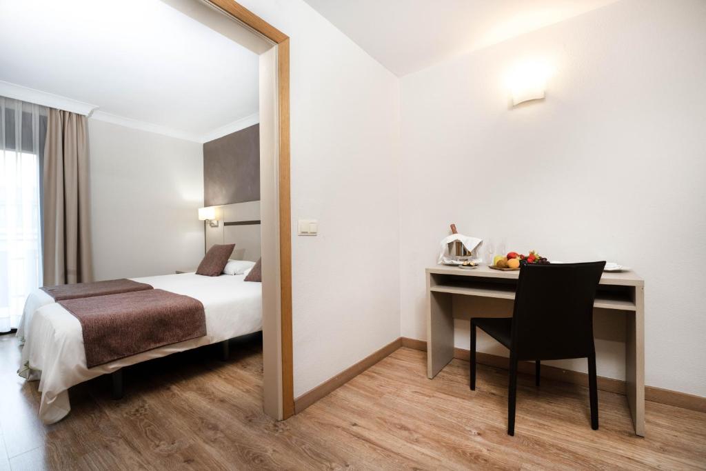 Twin City View Two Beds