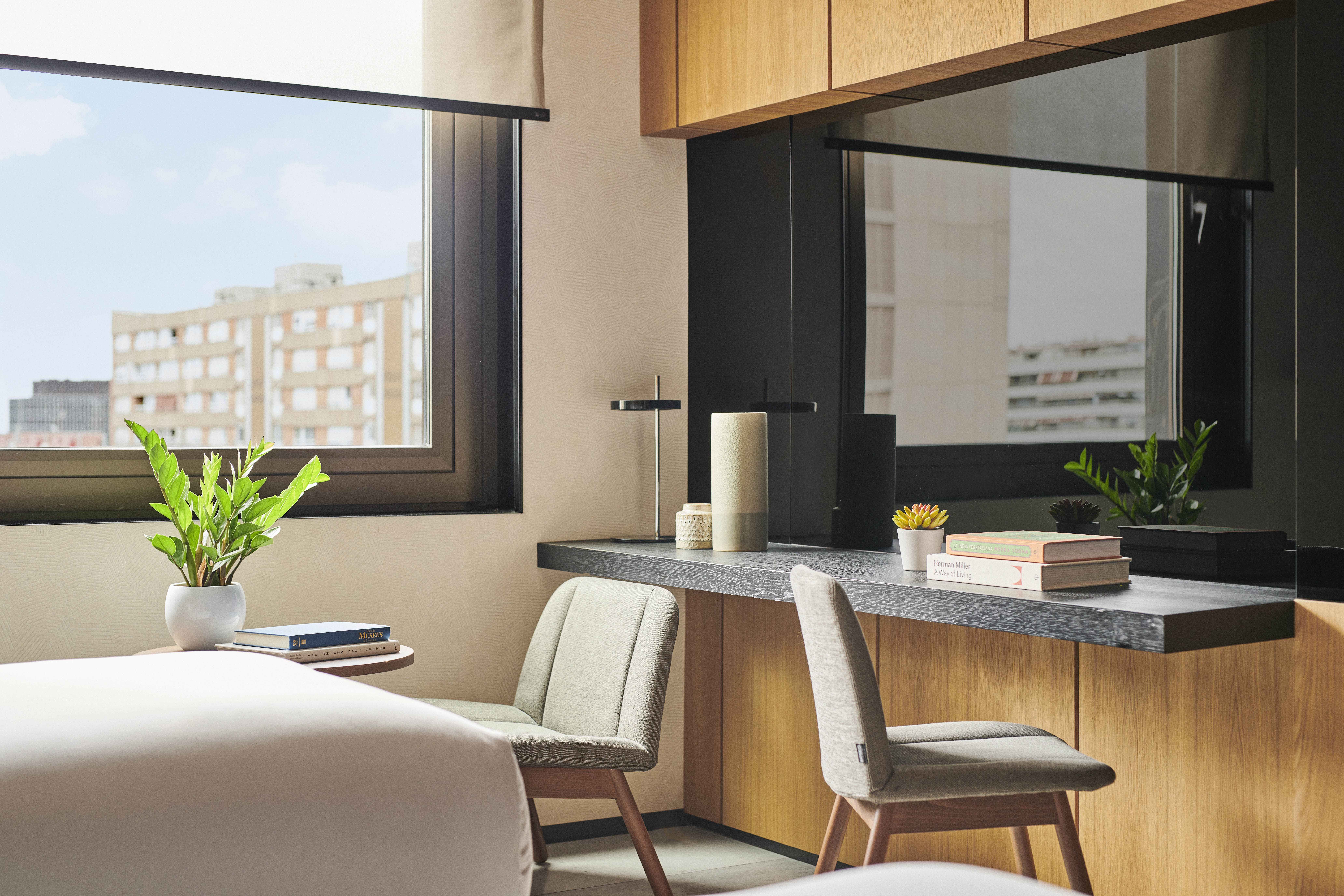 Double or Twin Standard