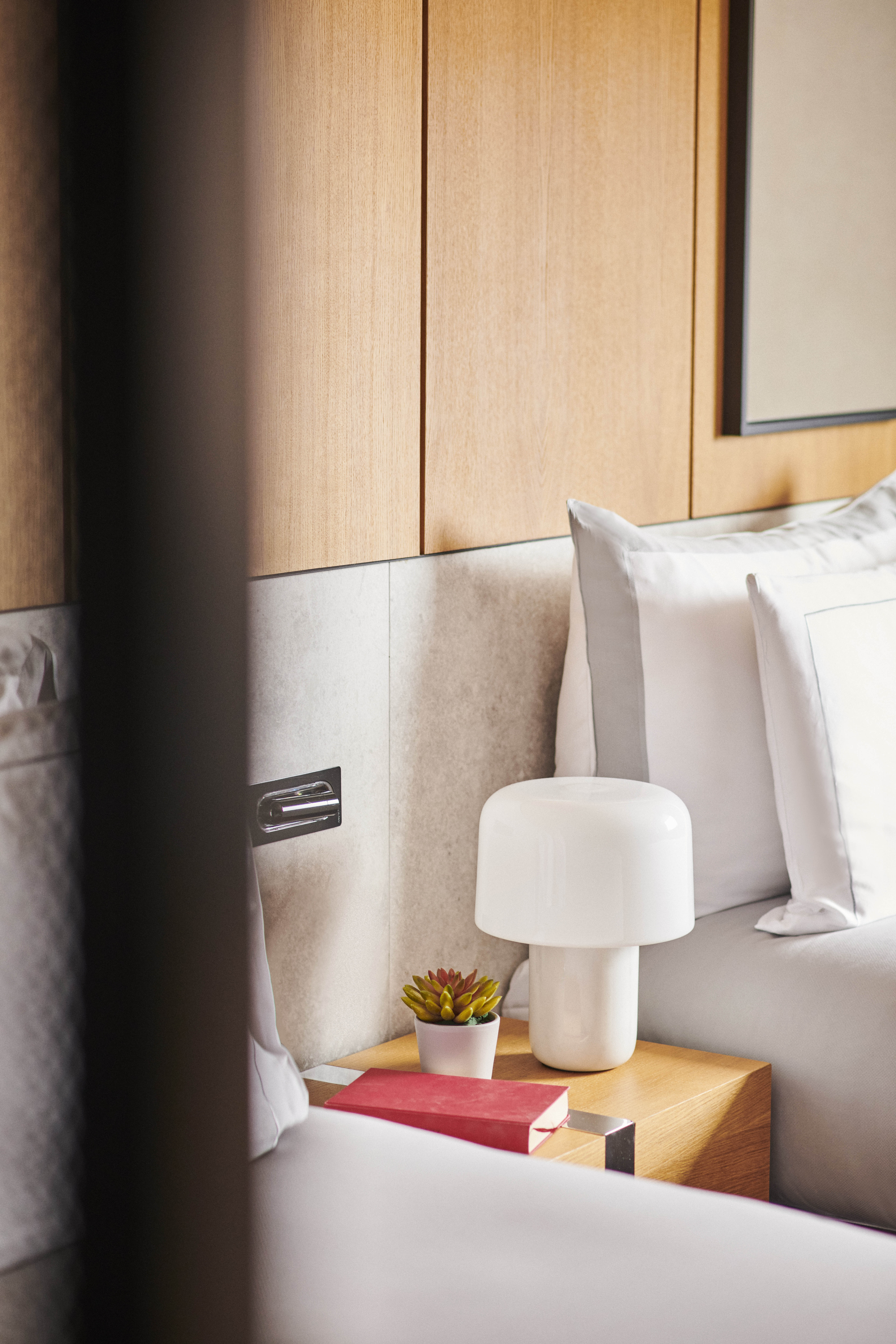 Double or Twin Standard