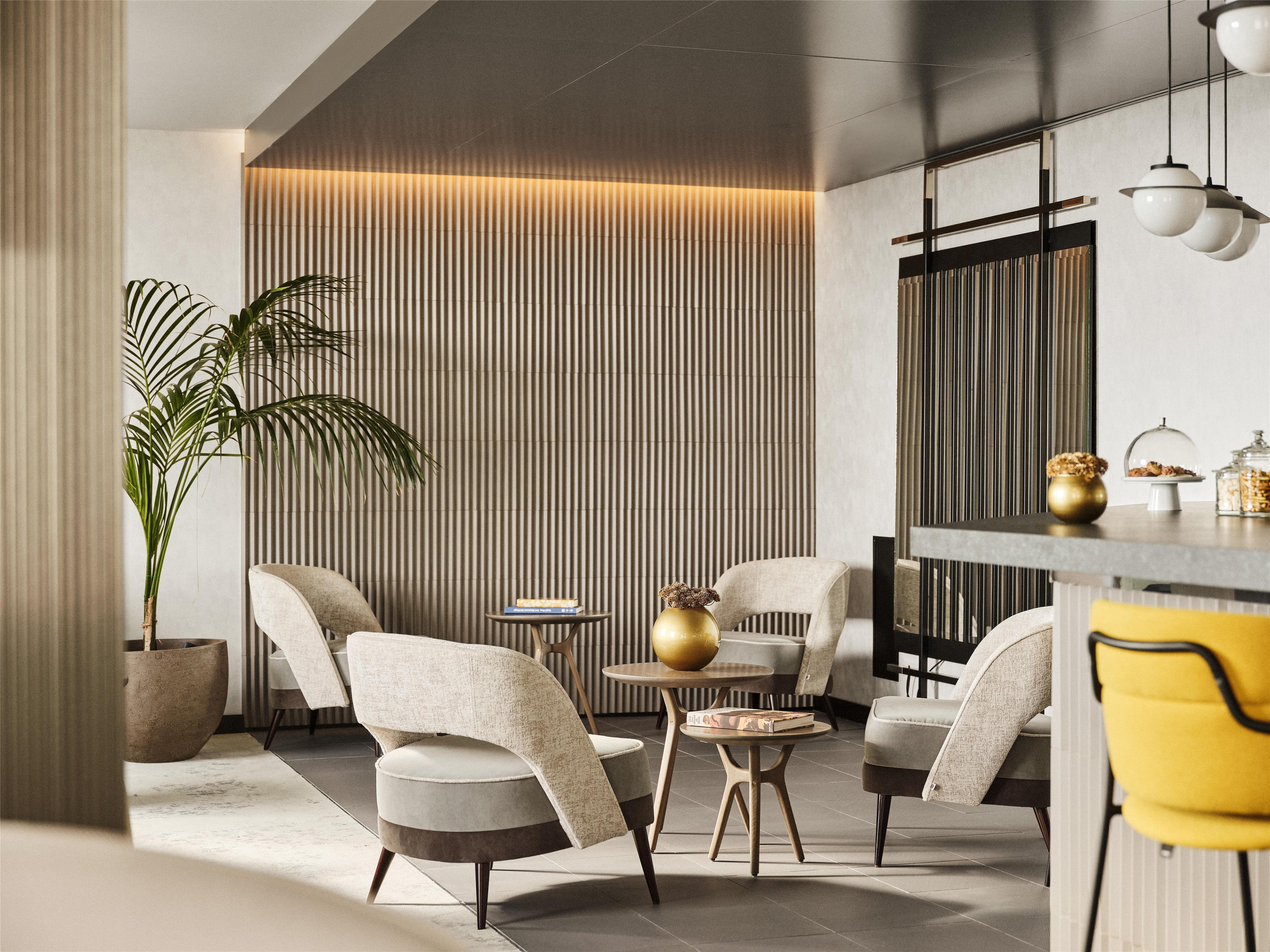 Junior Suite King Size Bed