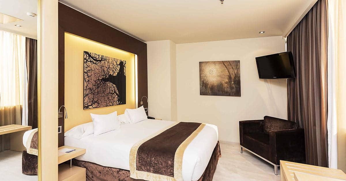 Double Queen Size Bed