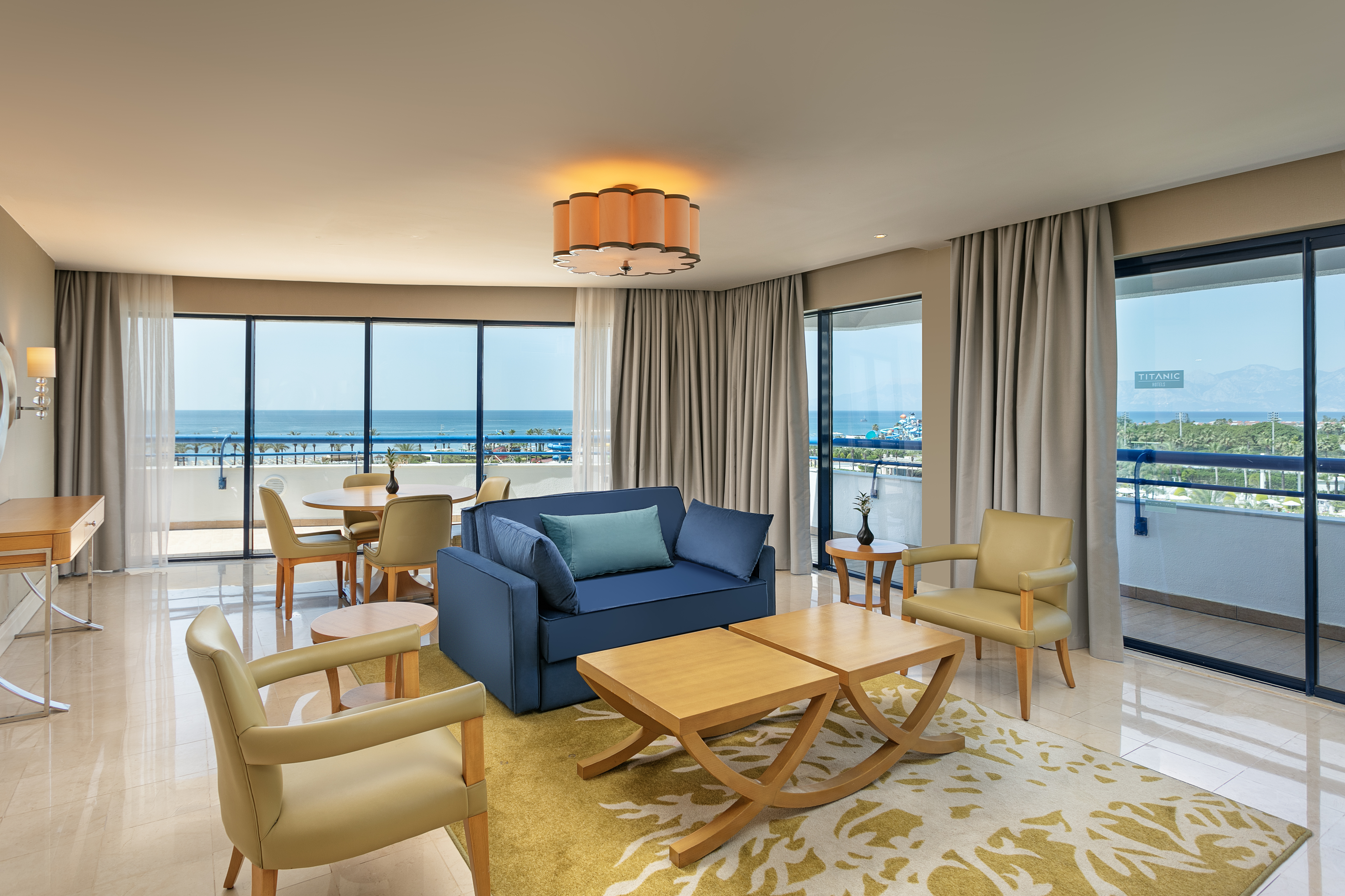 Junior Suite Standard