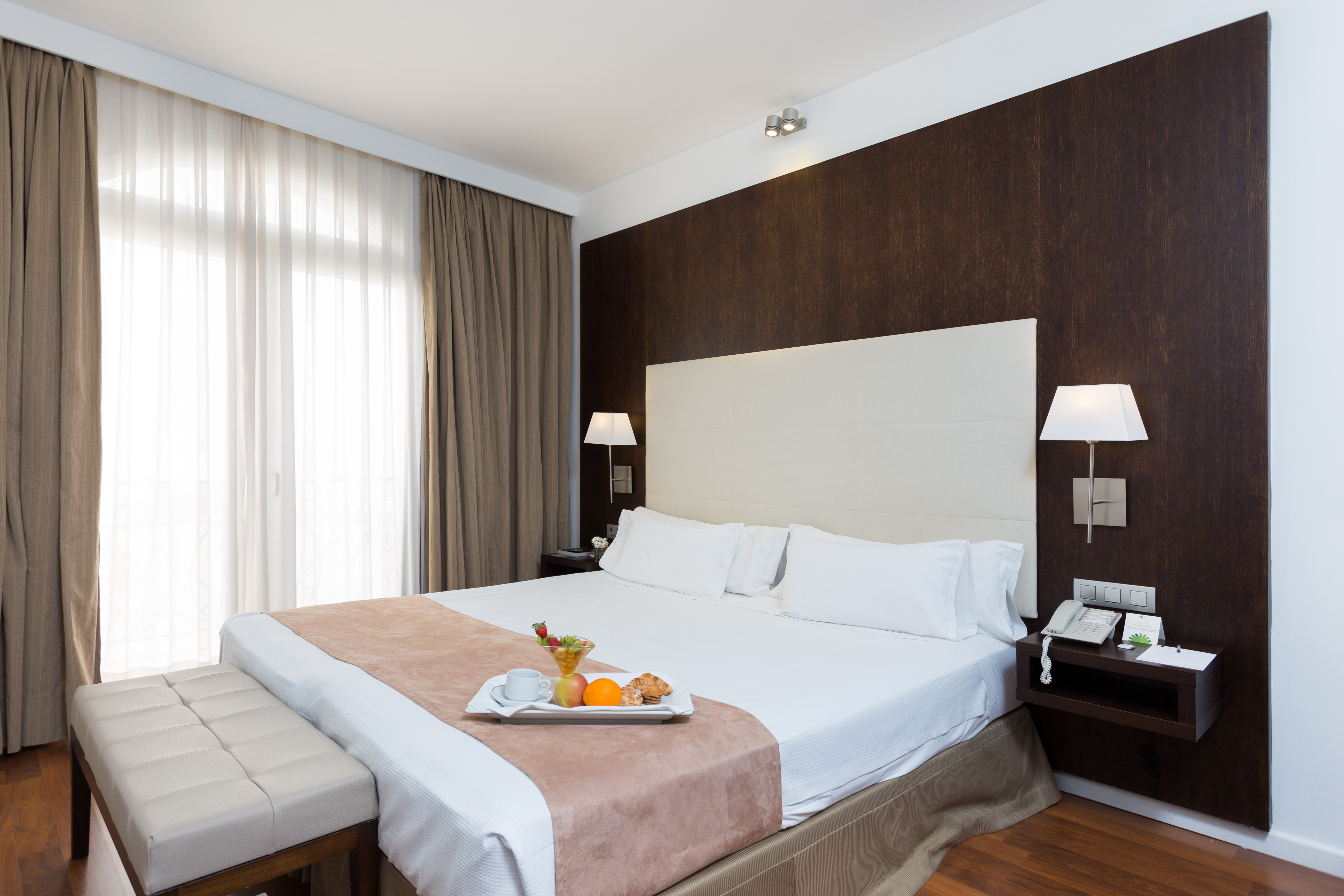 Family Room Capacity 4