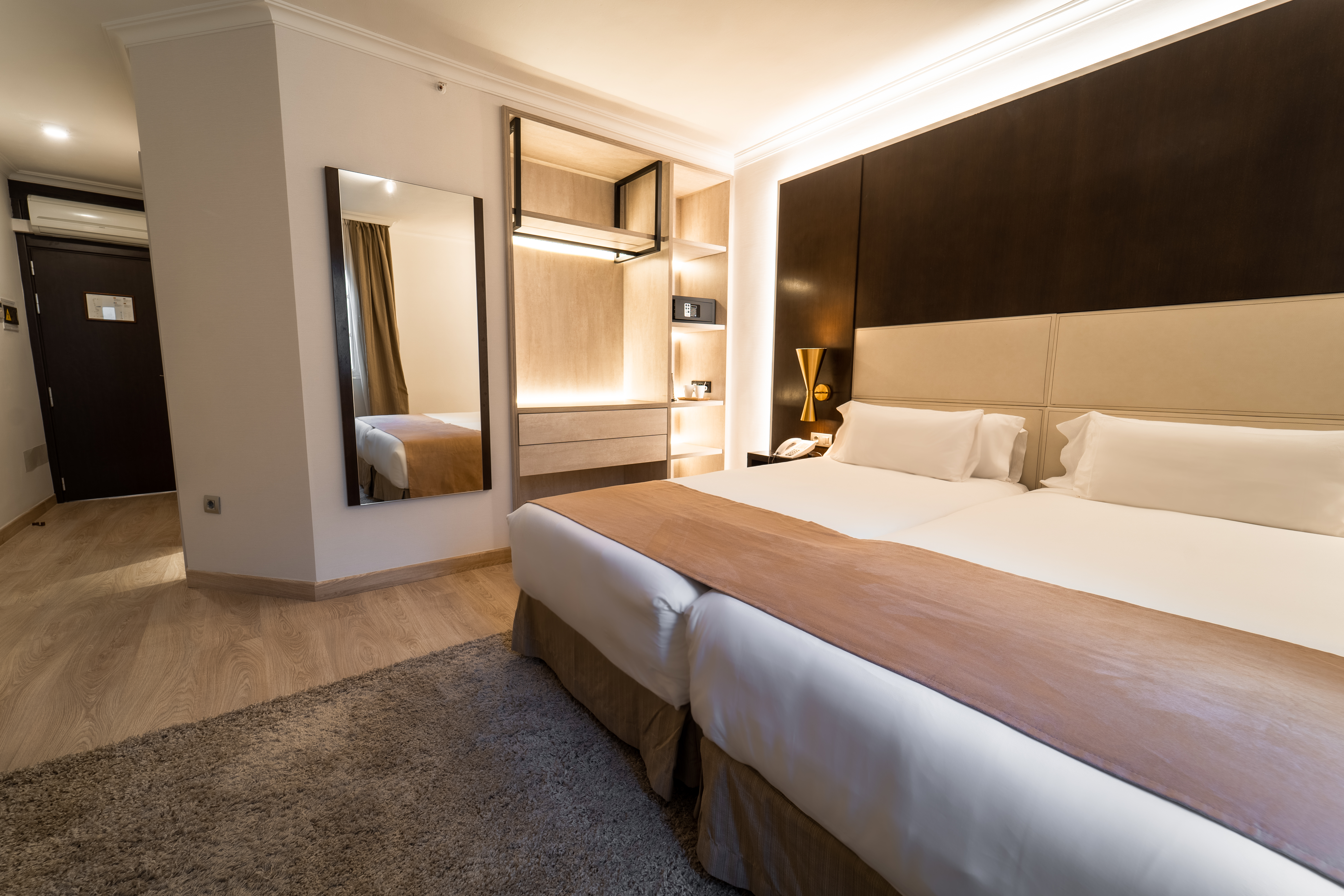 Double or Twin Superior