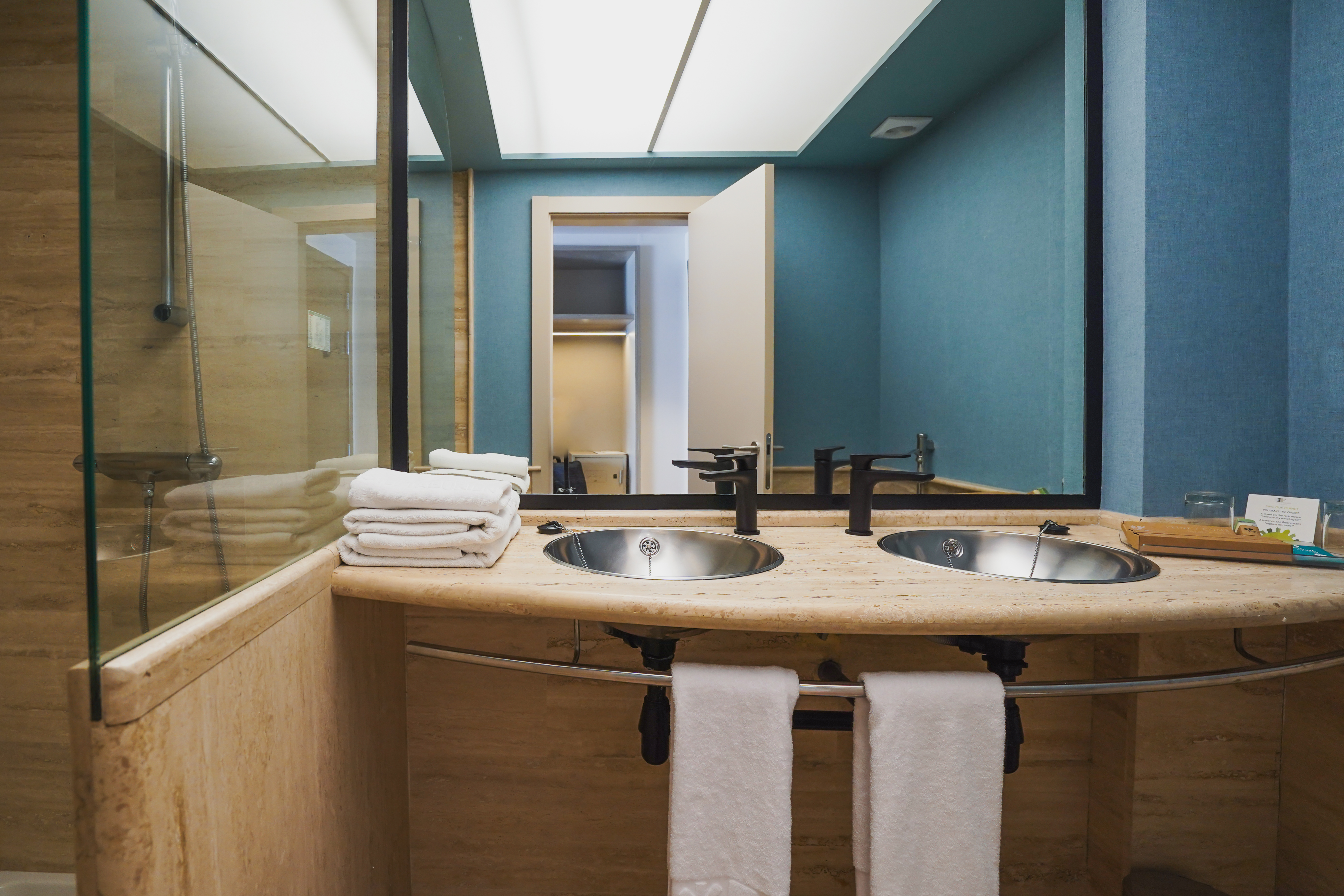 Double Single with Balcony