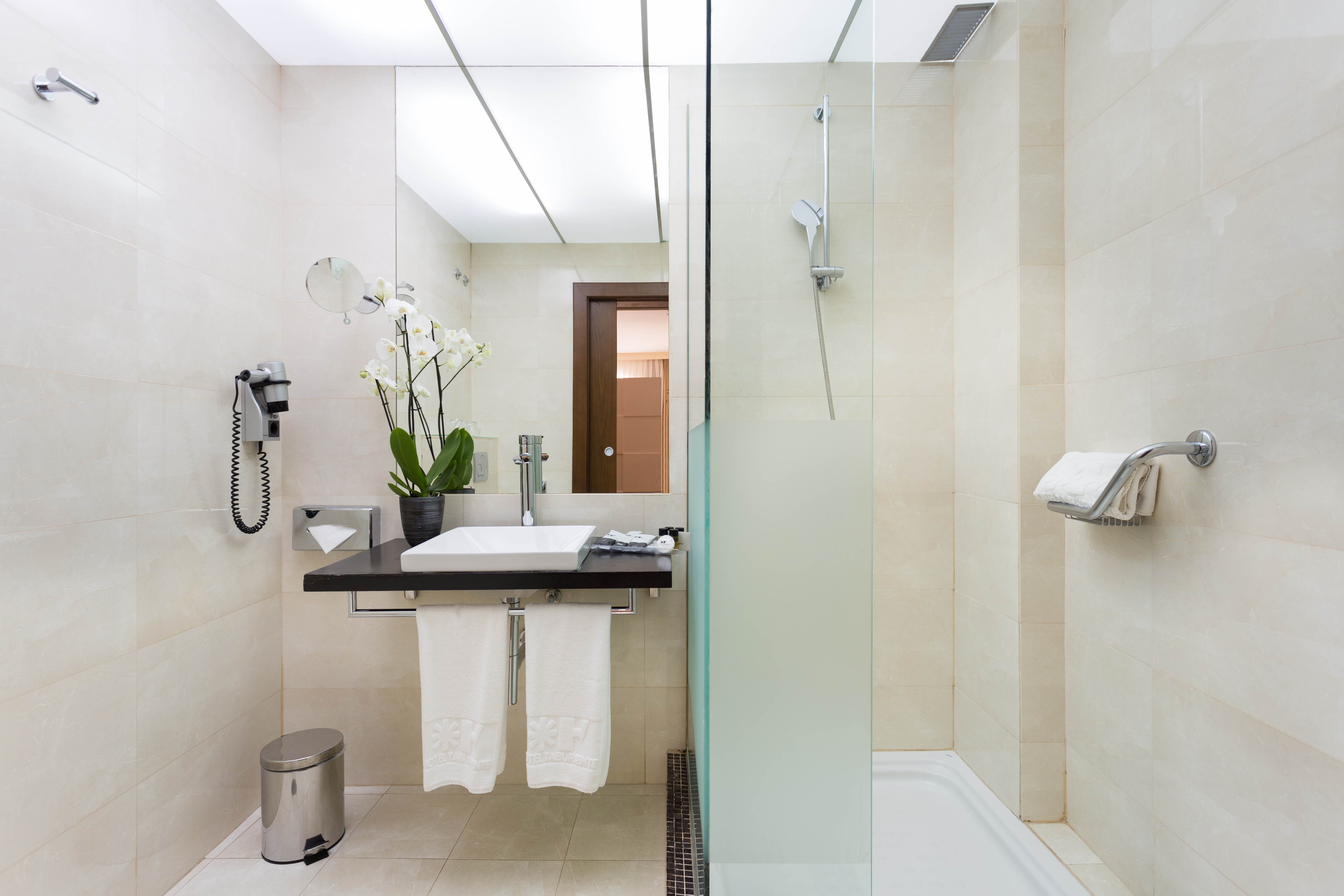 Double or Twin Superior