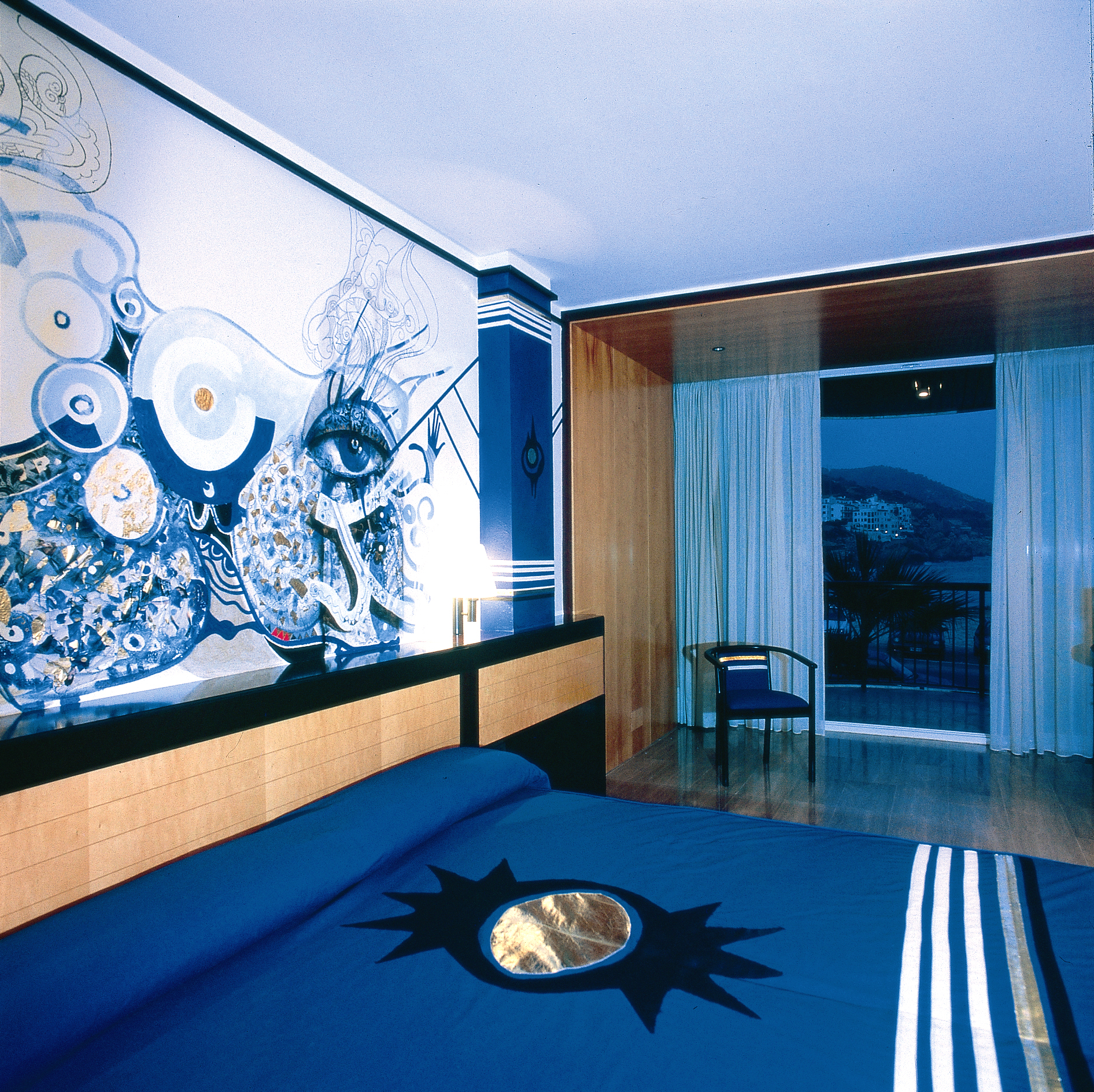 Quadruple with Balcony