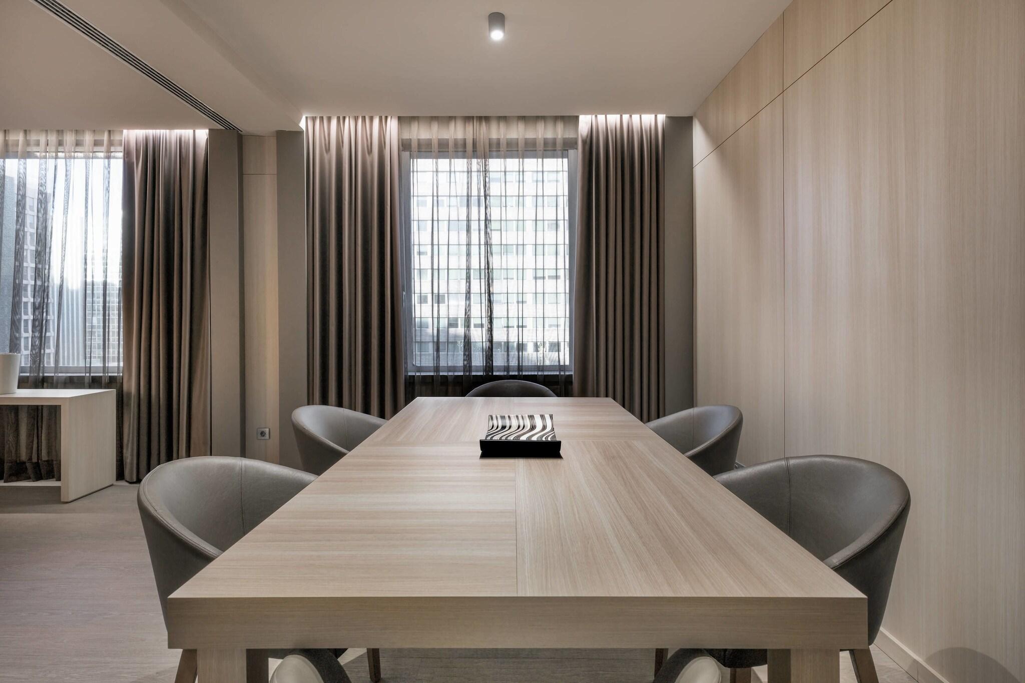 Suite King Bed Non Smoking