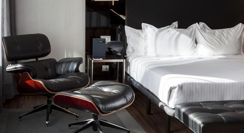 Double Deluxe Premium