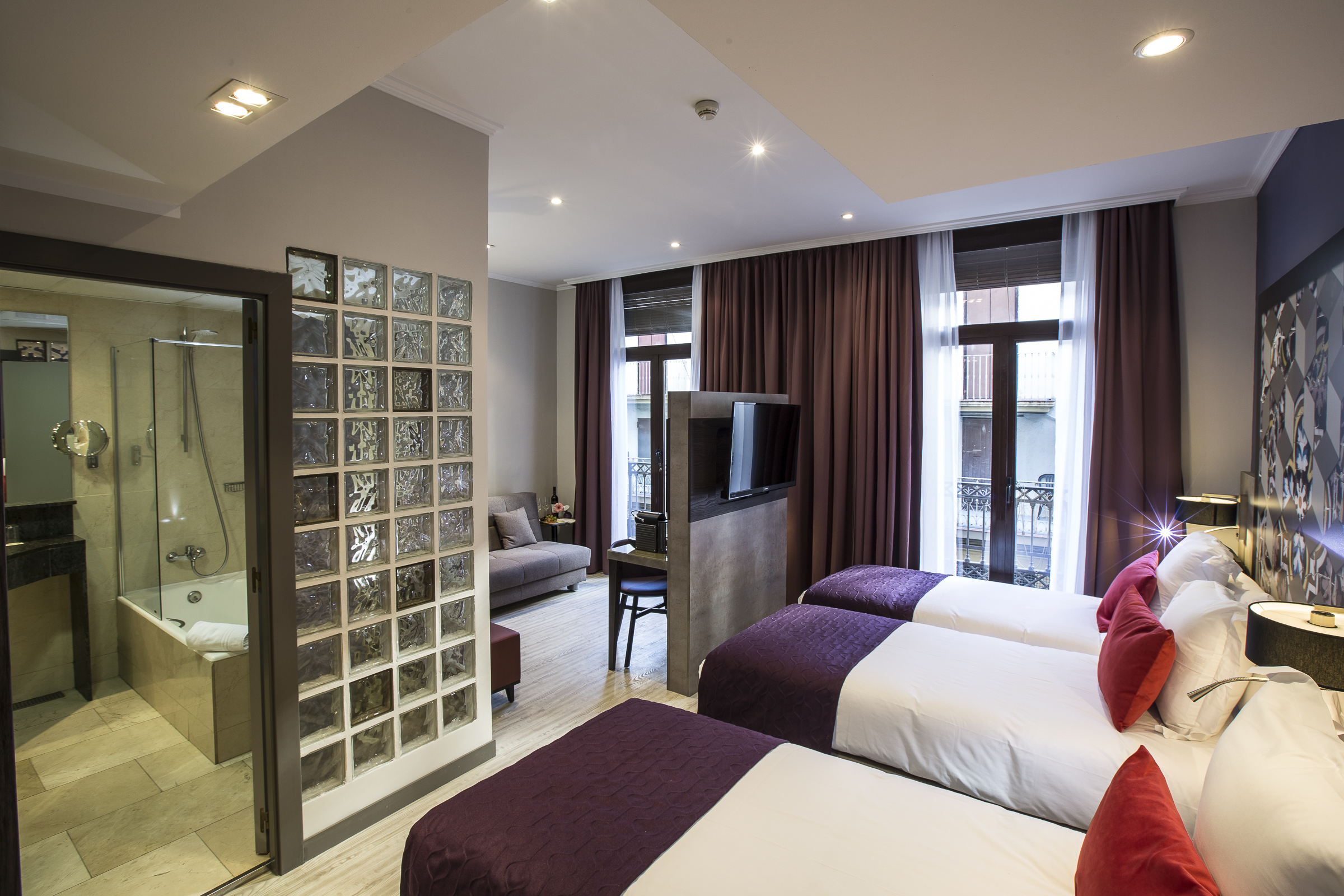 Double or Twin Deluxe