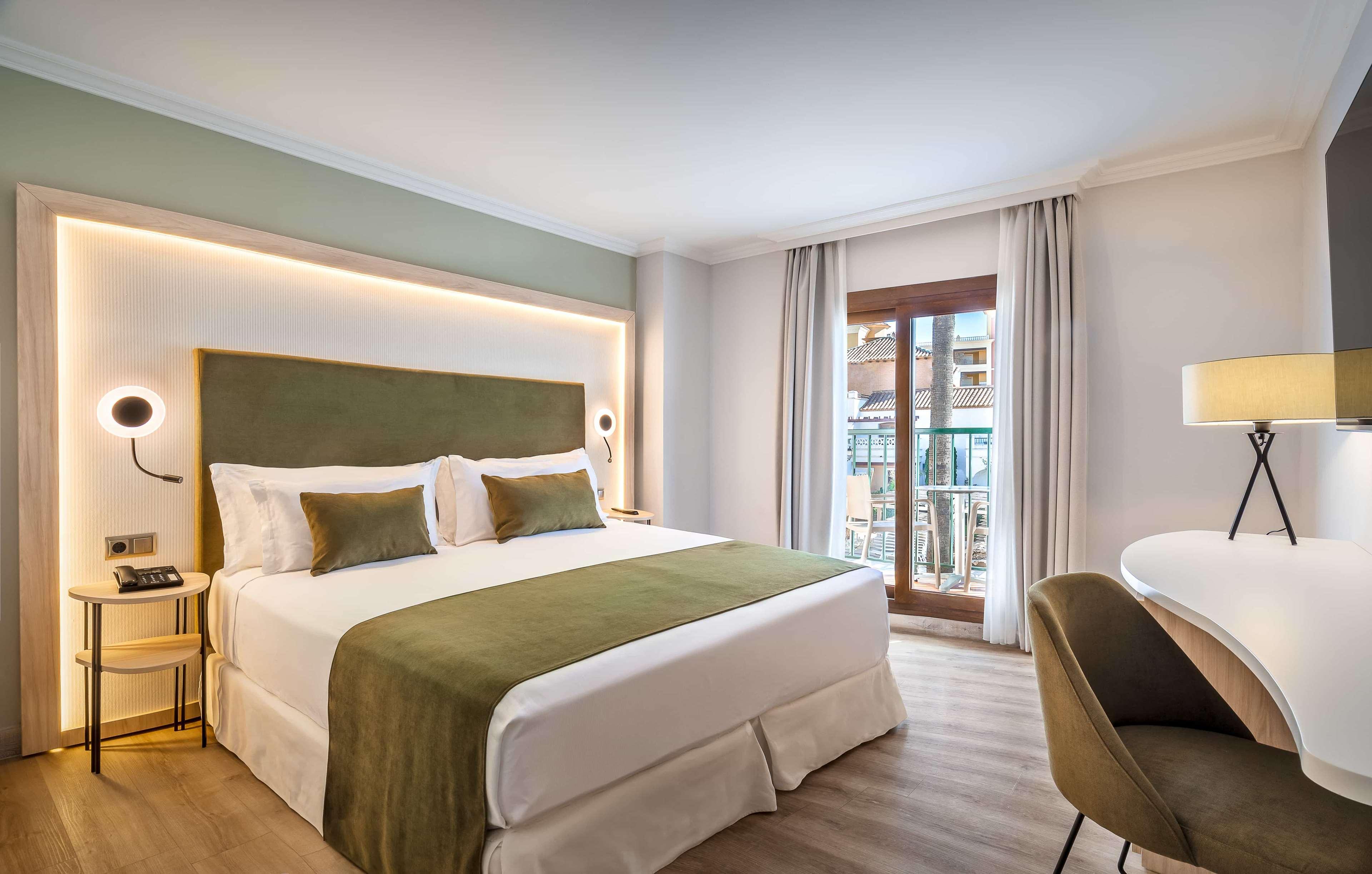 Double or Twin Pool View