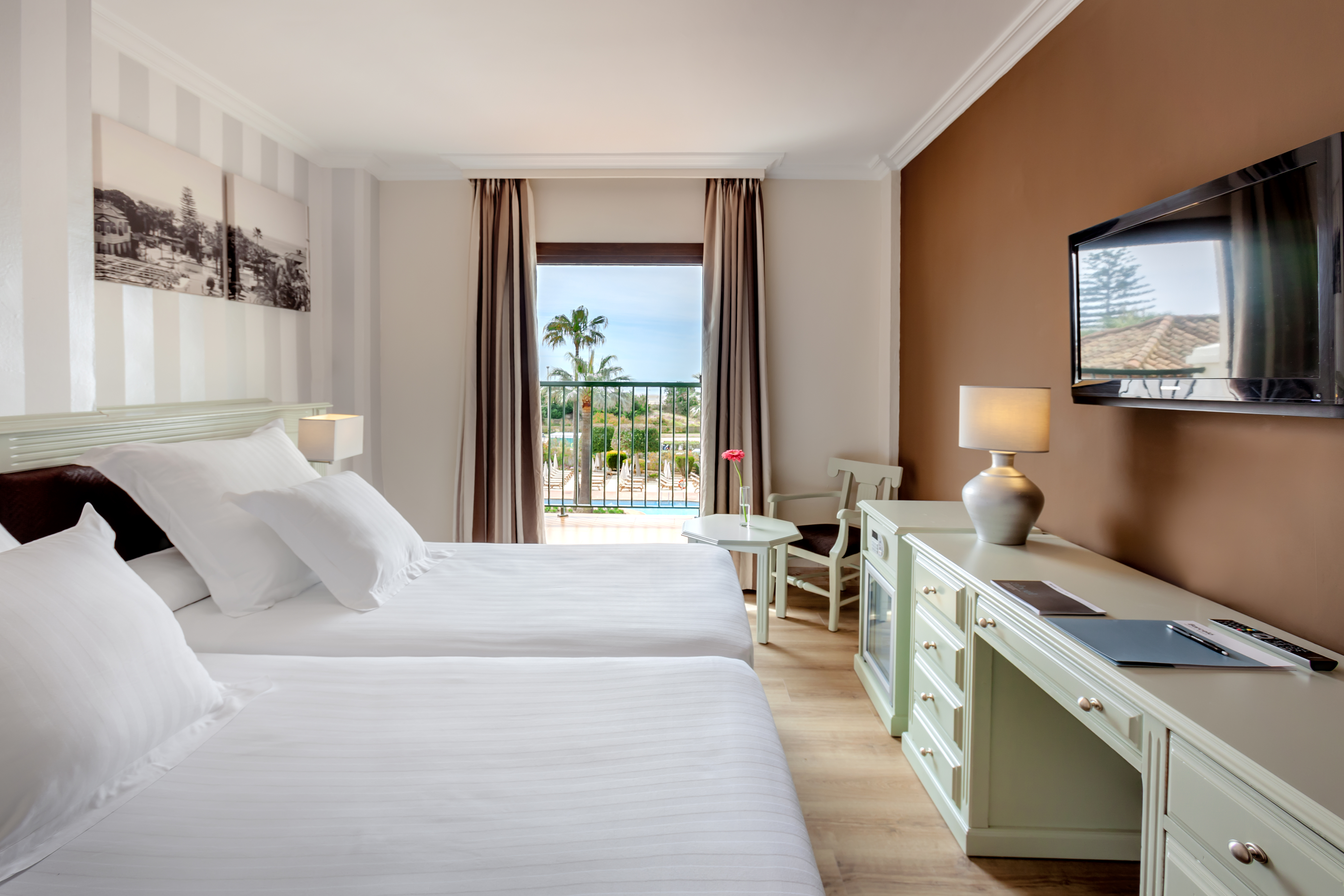 Family Room Pool View