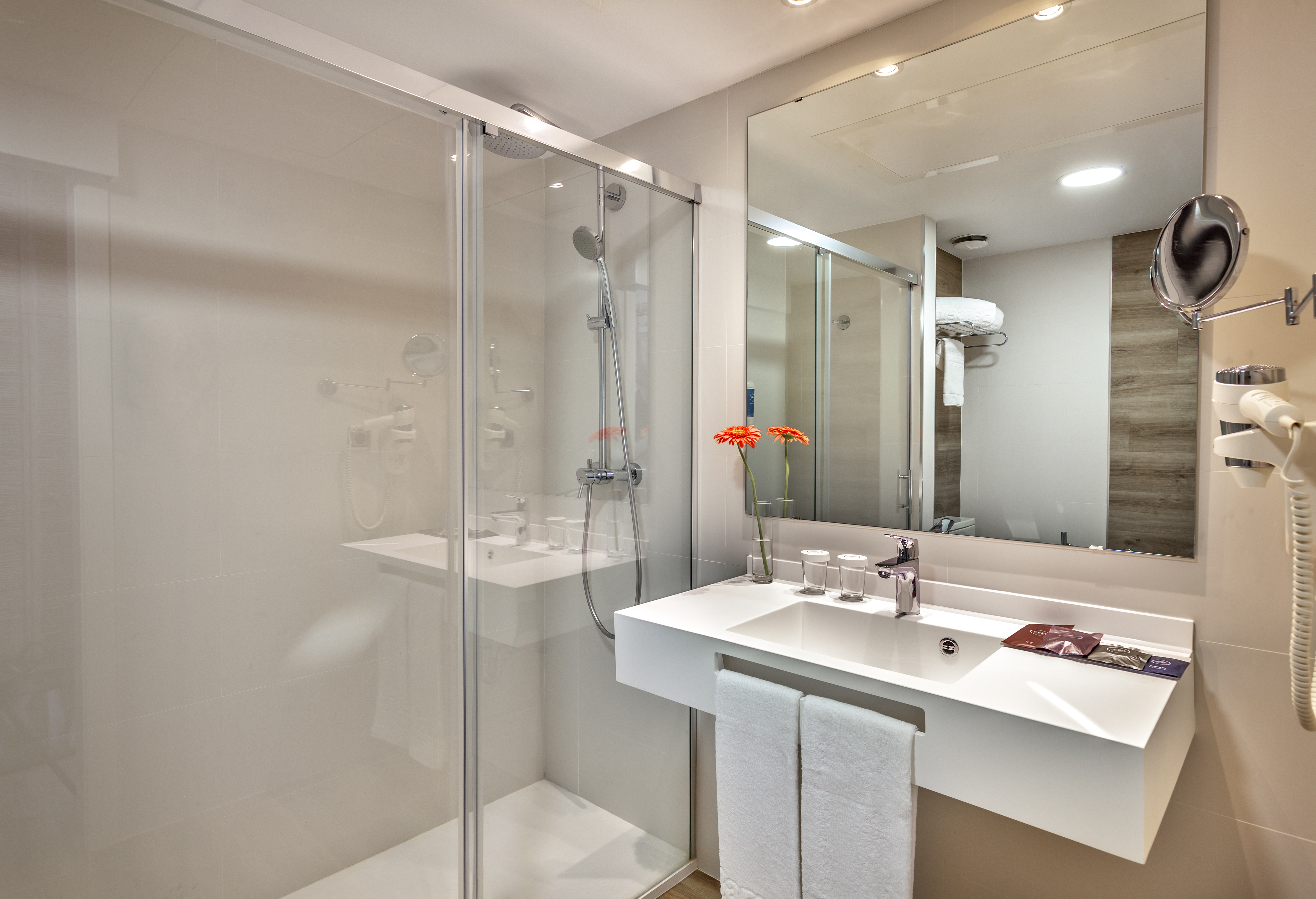 Double or Twin Pool View