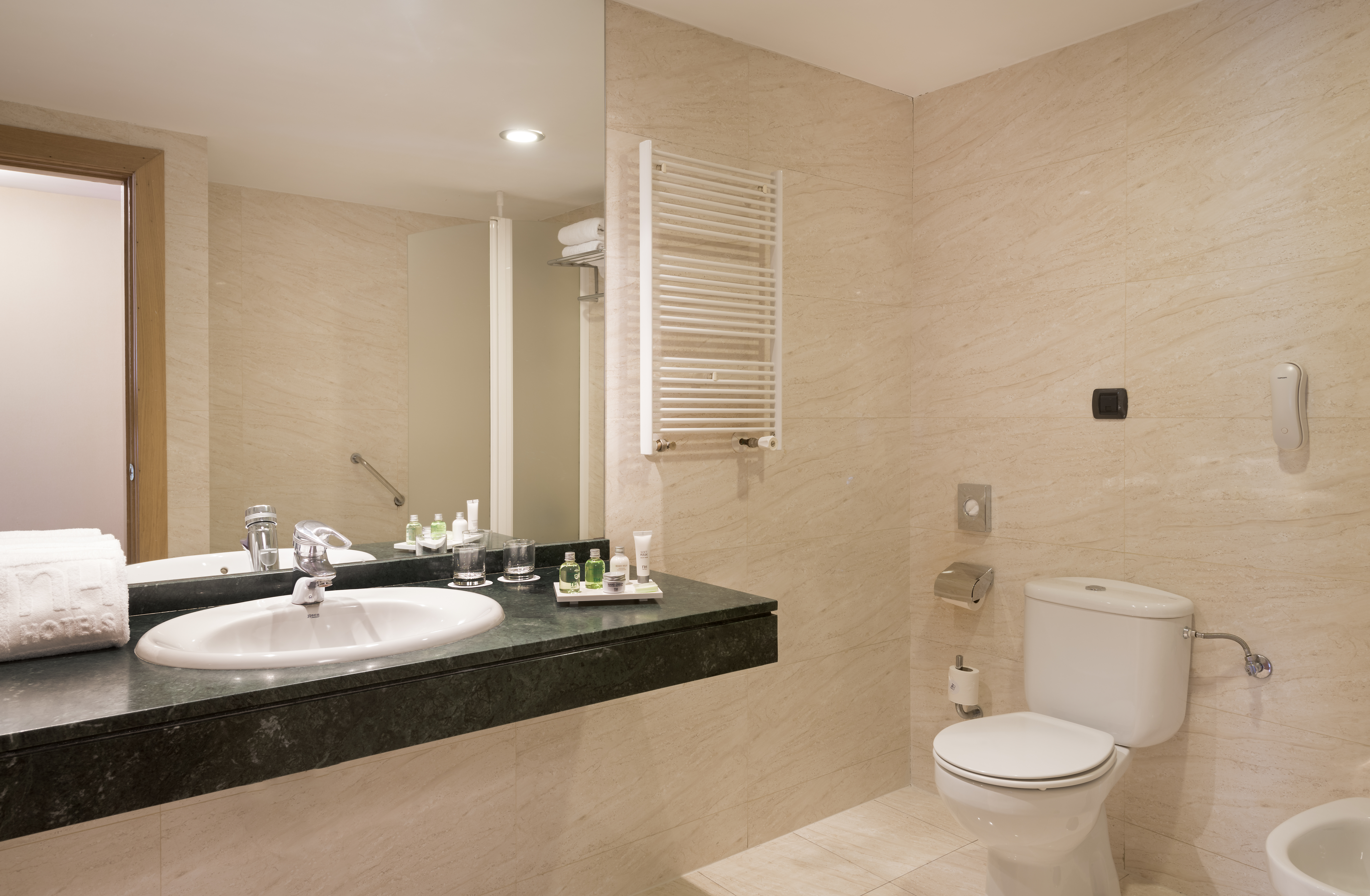 Double Single Superior