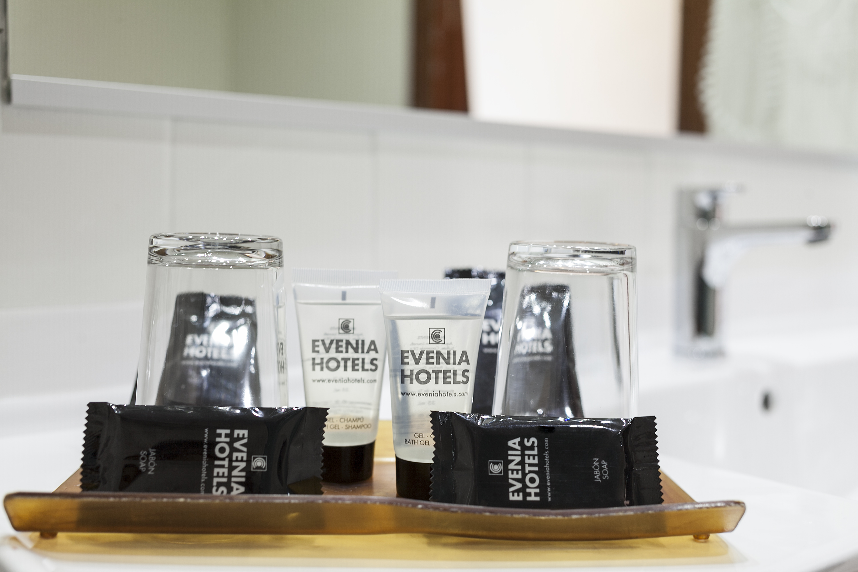 Double or Twin Capacity 2