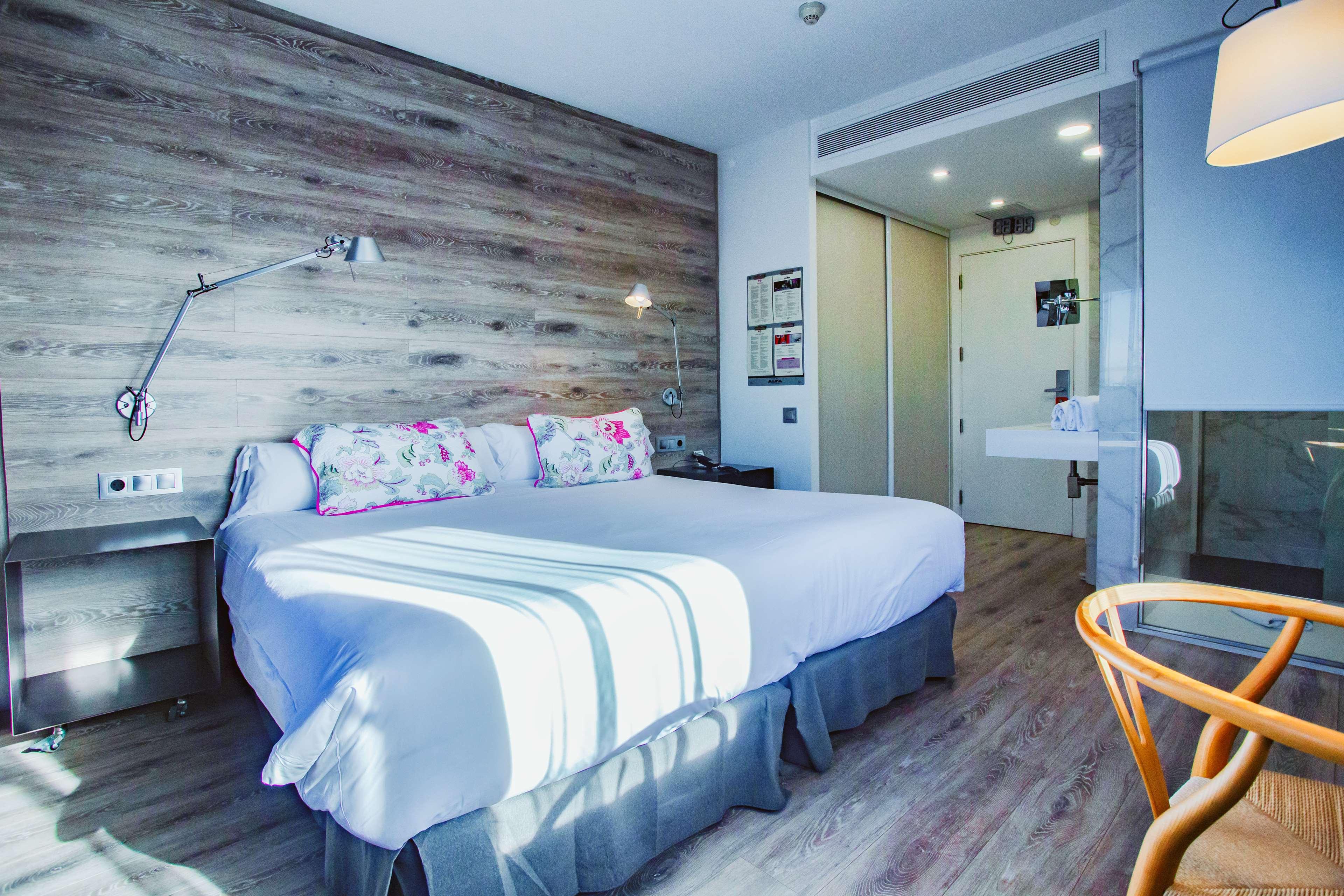 Junior Suite King Size Bed