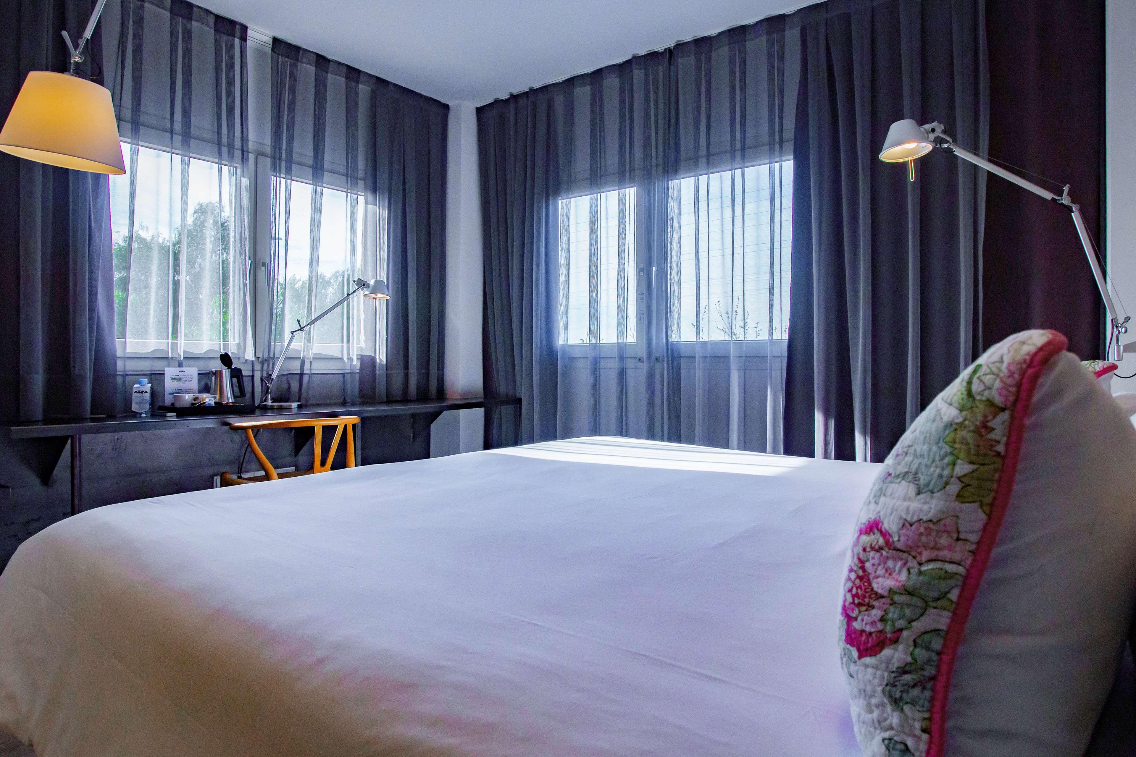 Junior Suite King Size Bed