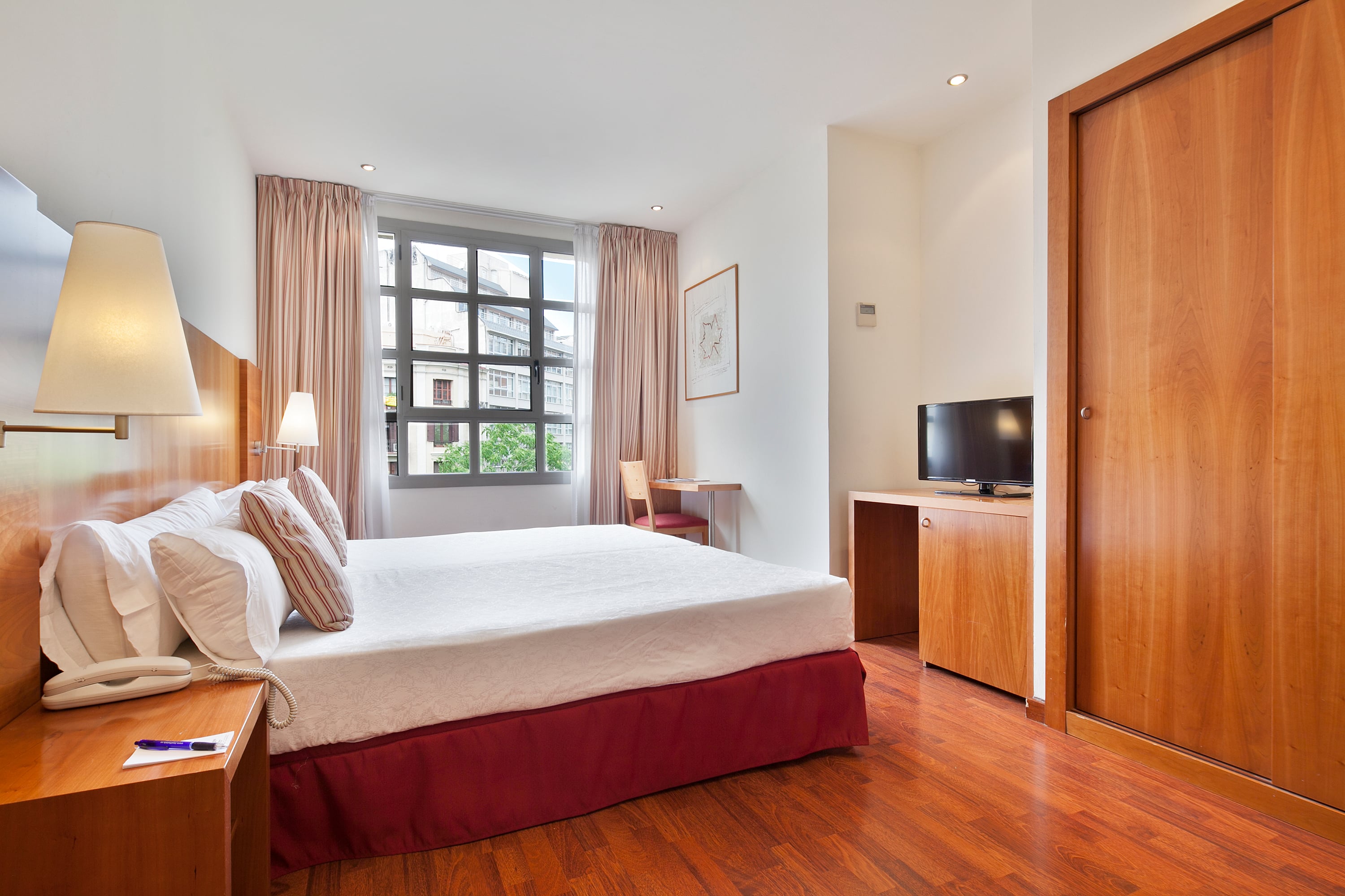 Double or Twin Capacity 1