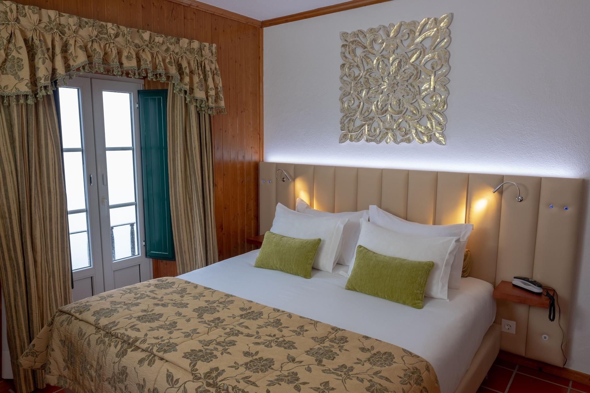 Double Superior King Bed