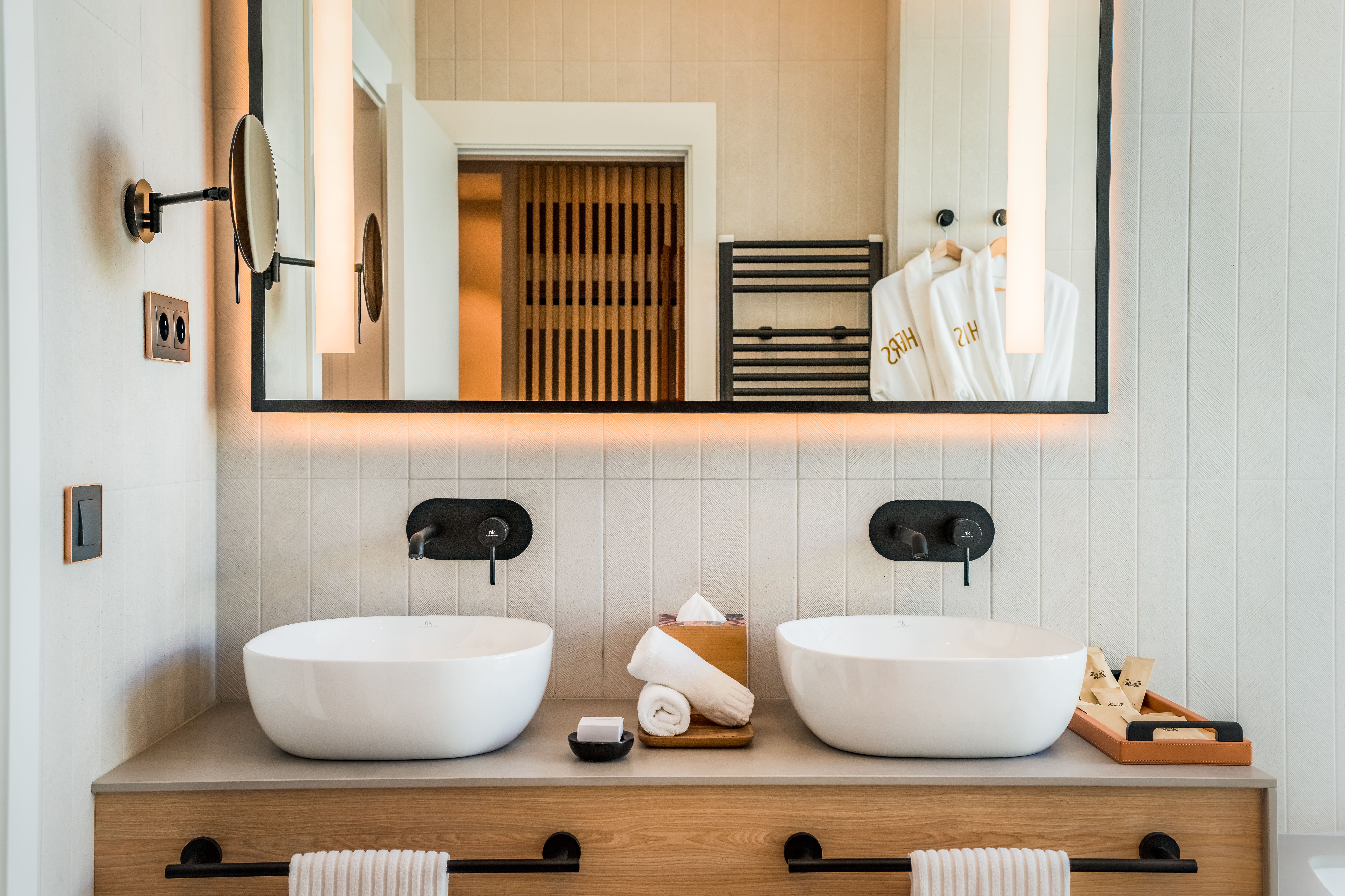 Suite King Bed Two Bedrooms