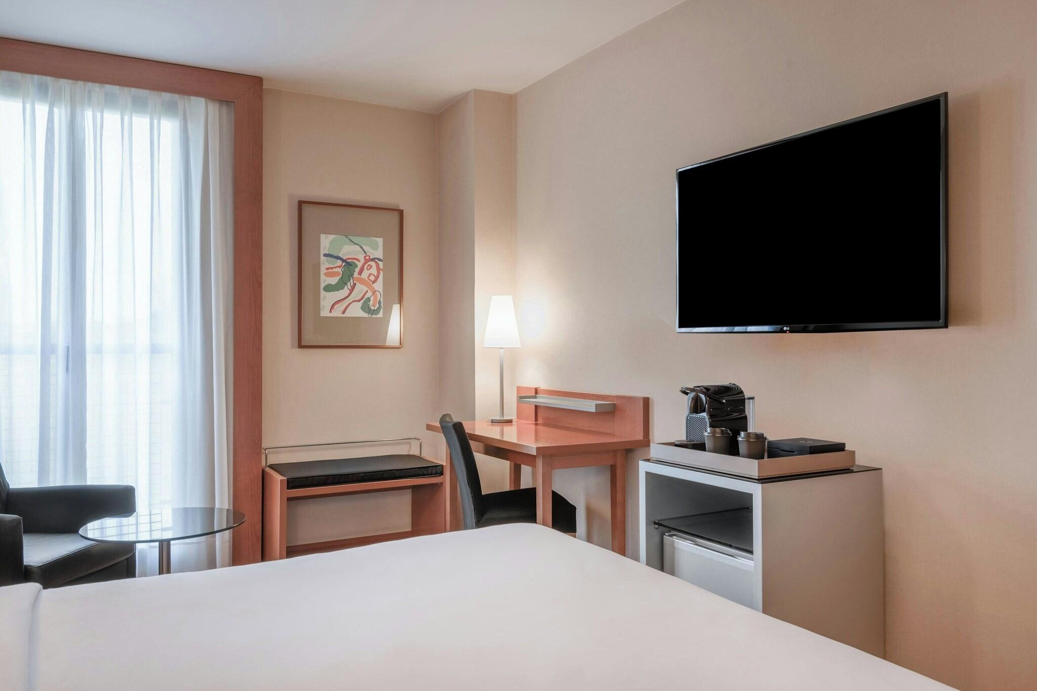 Double King Size Bed