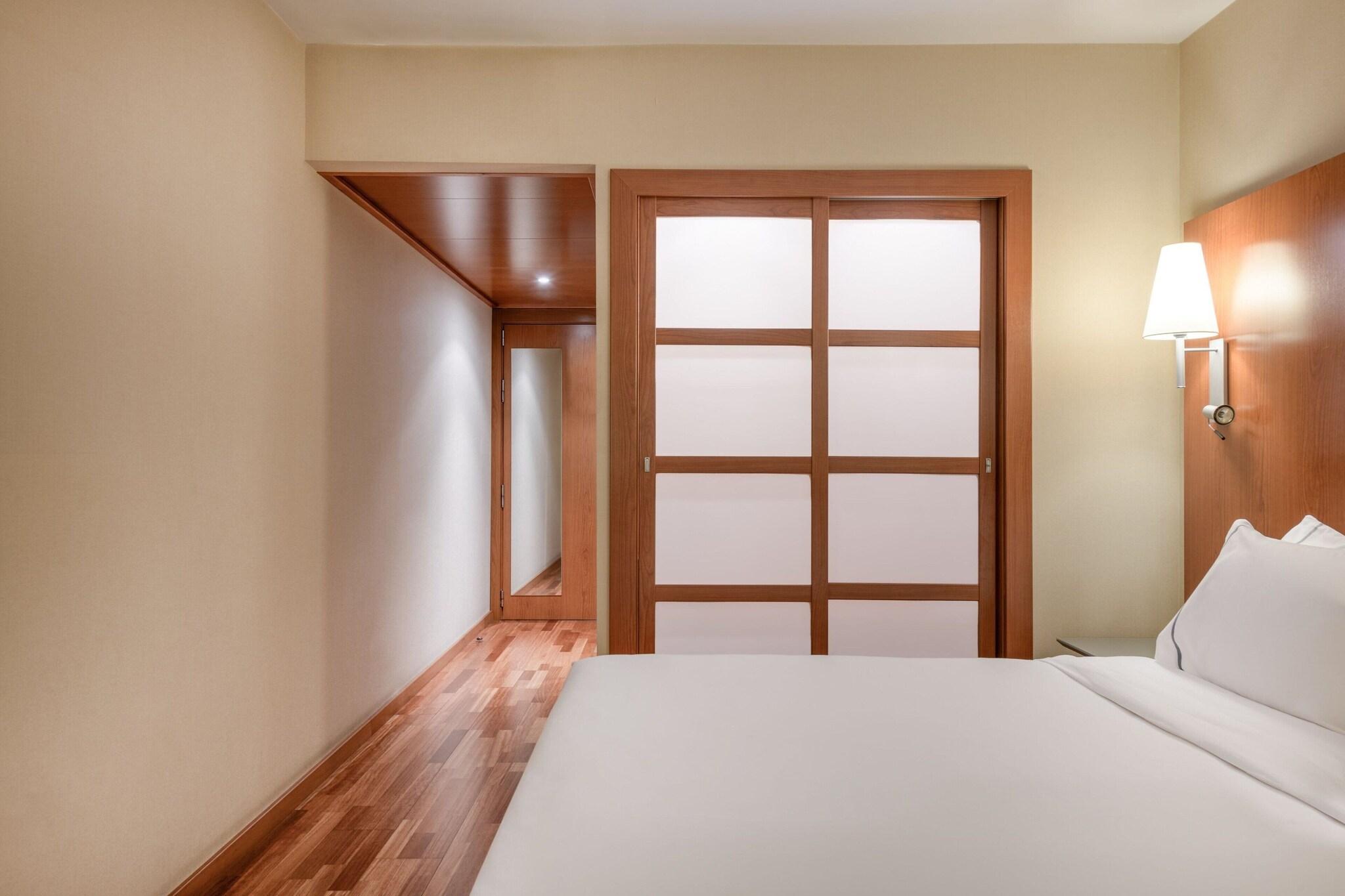 Double King Size Bed