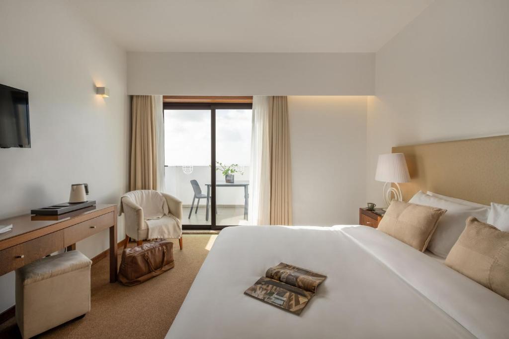 Double Superior with Balcony