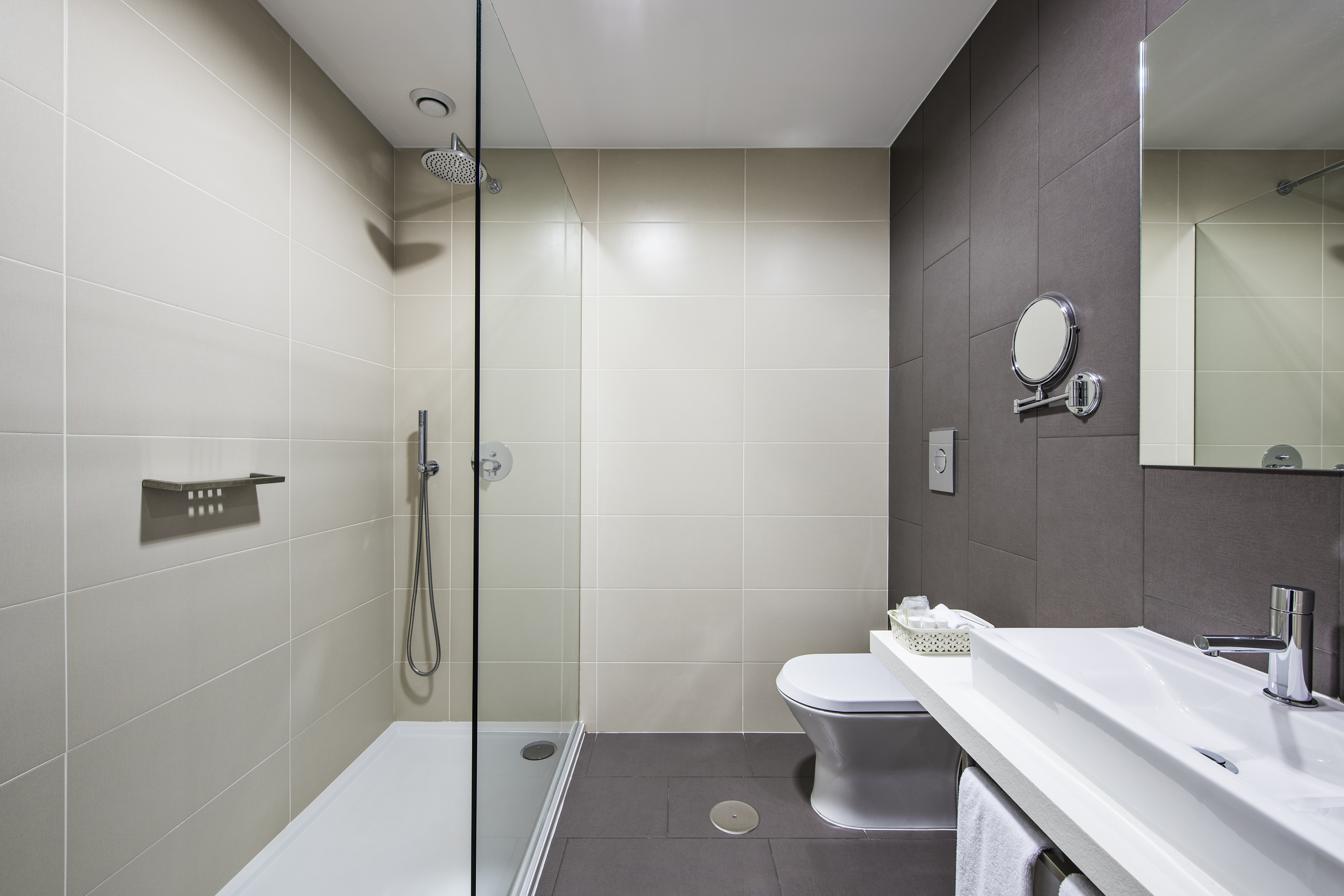 Double or Twin Standard