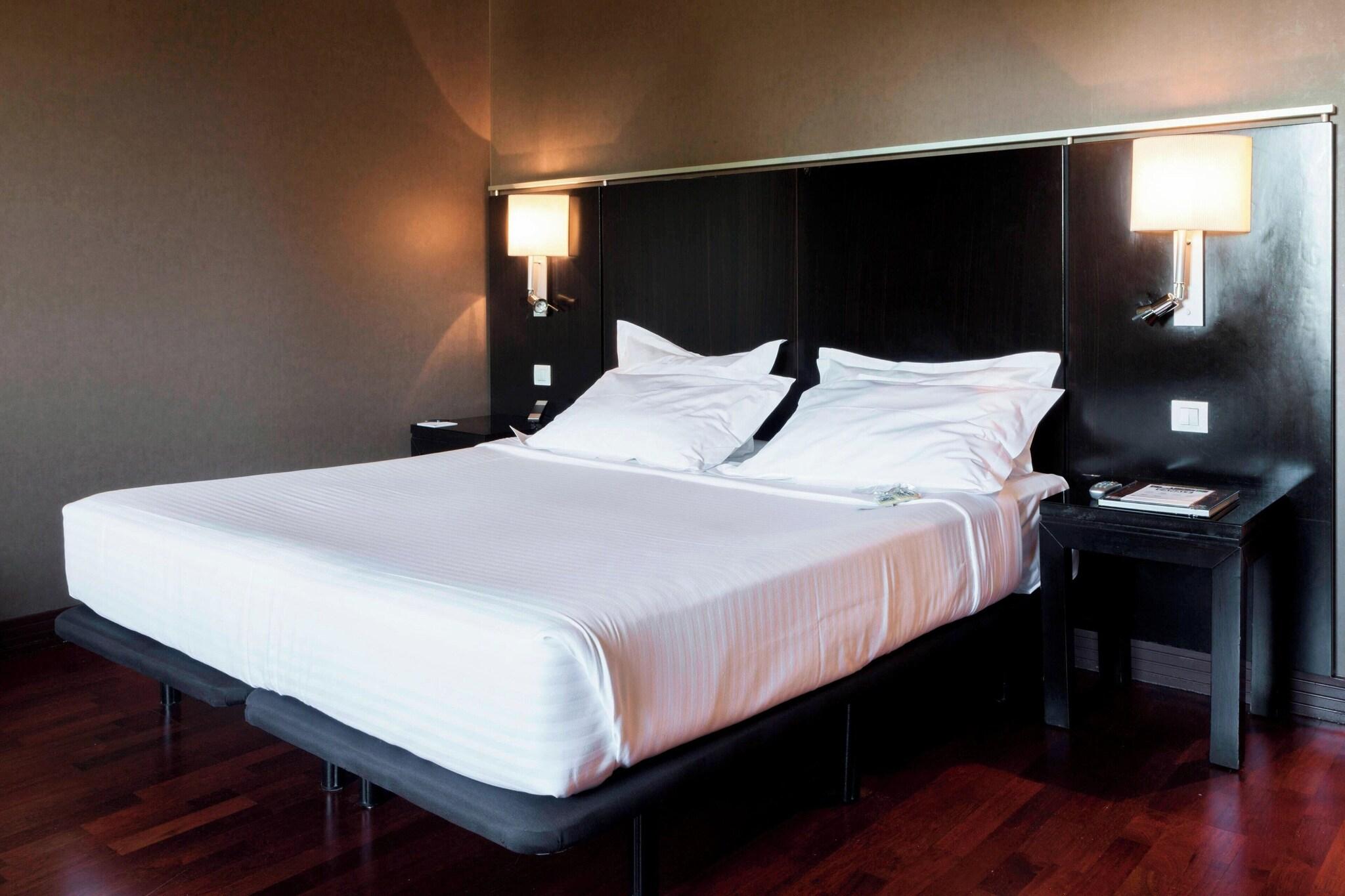 Double Superior King Bed