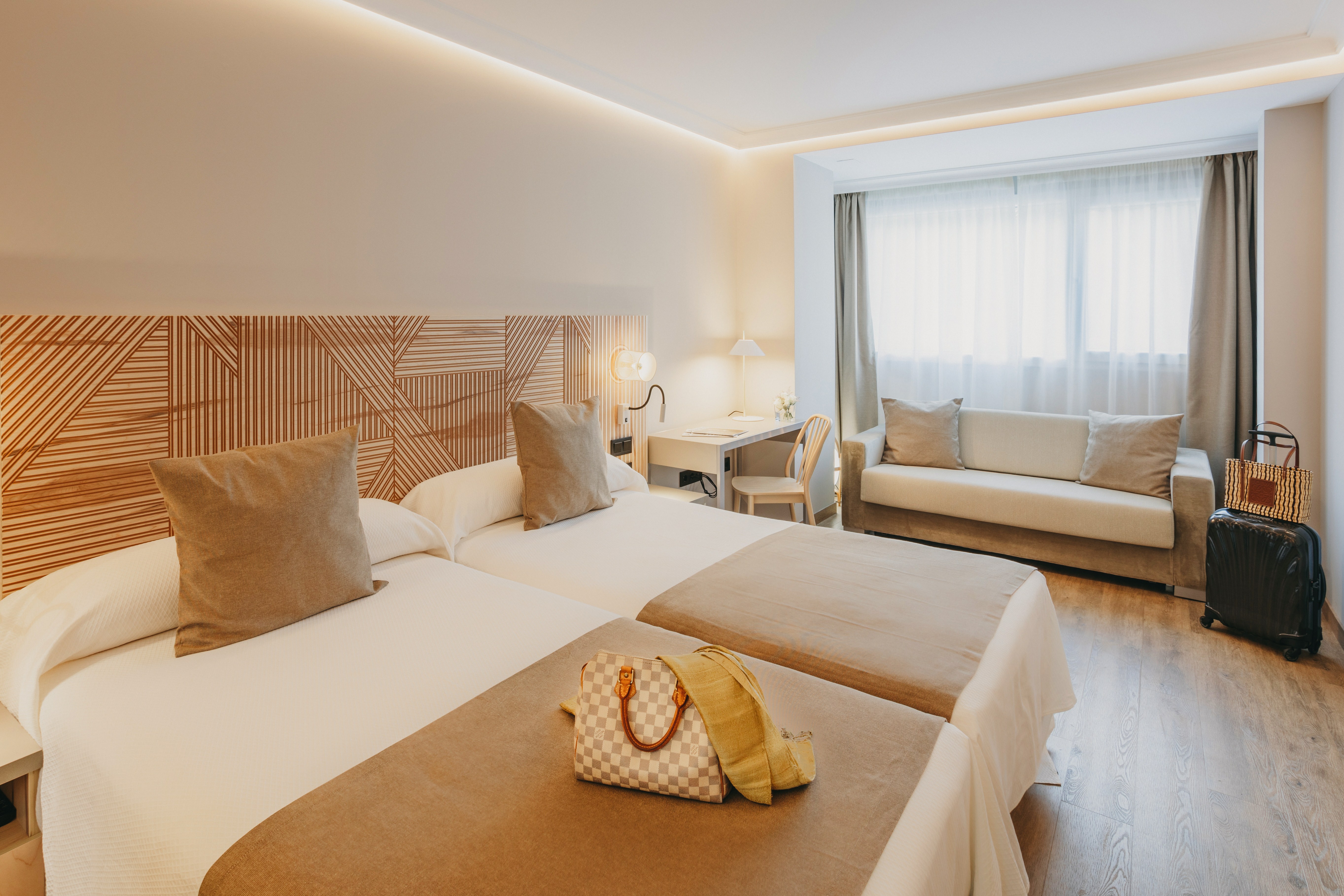 Double or Twin Standard