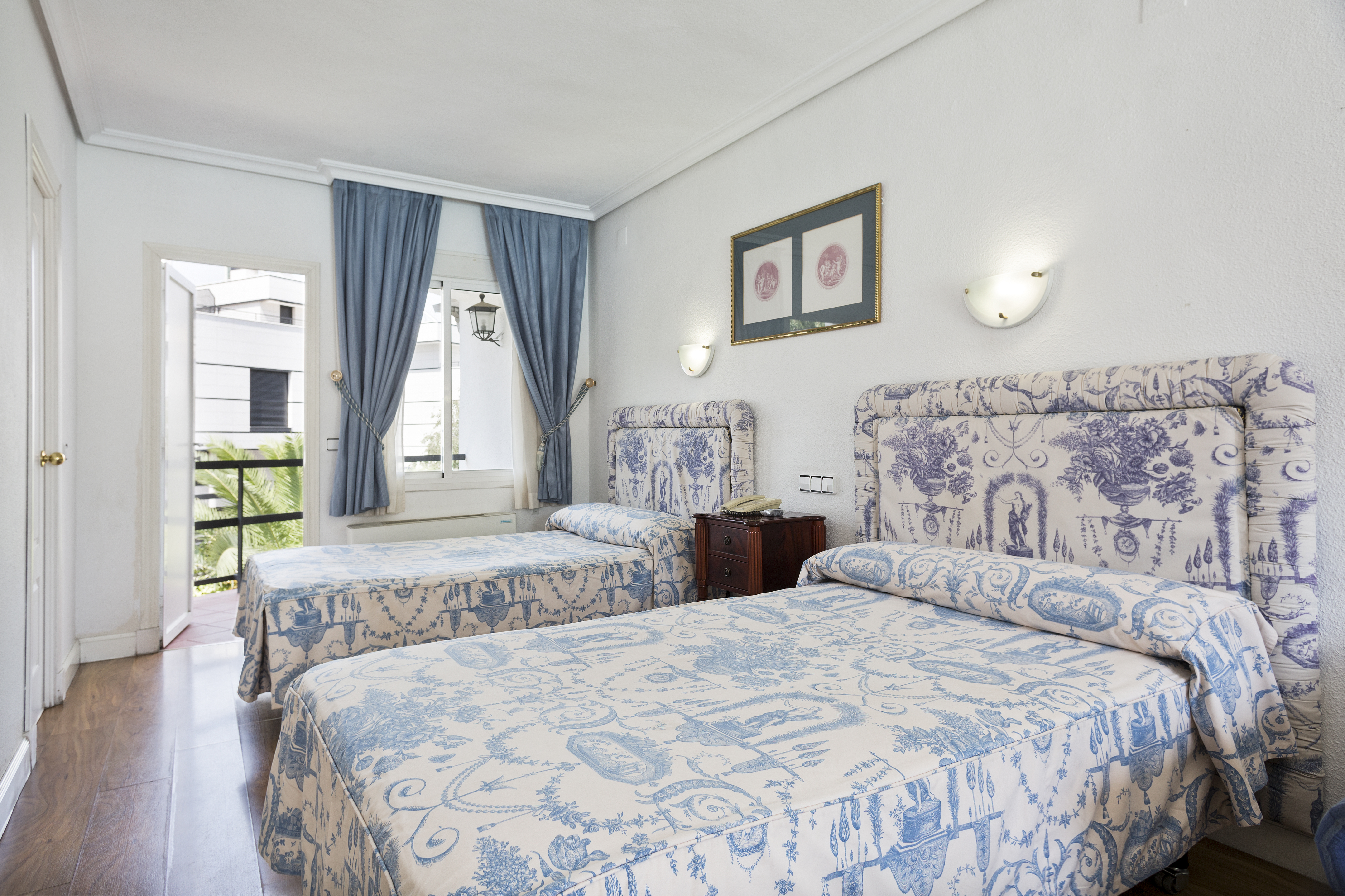 Double or Twin Superior