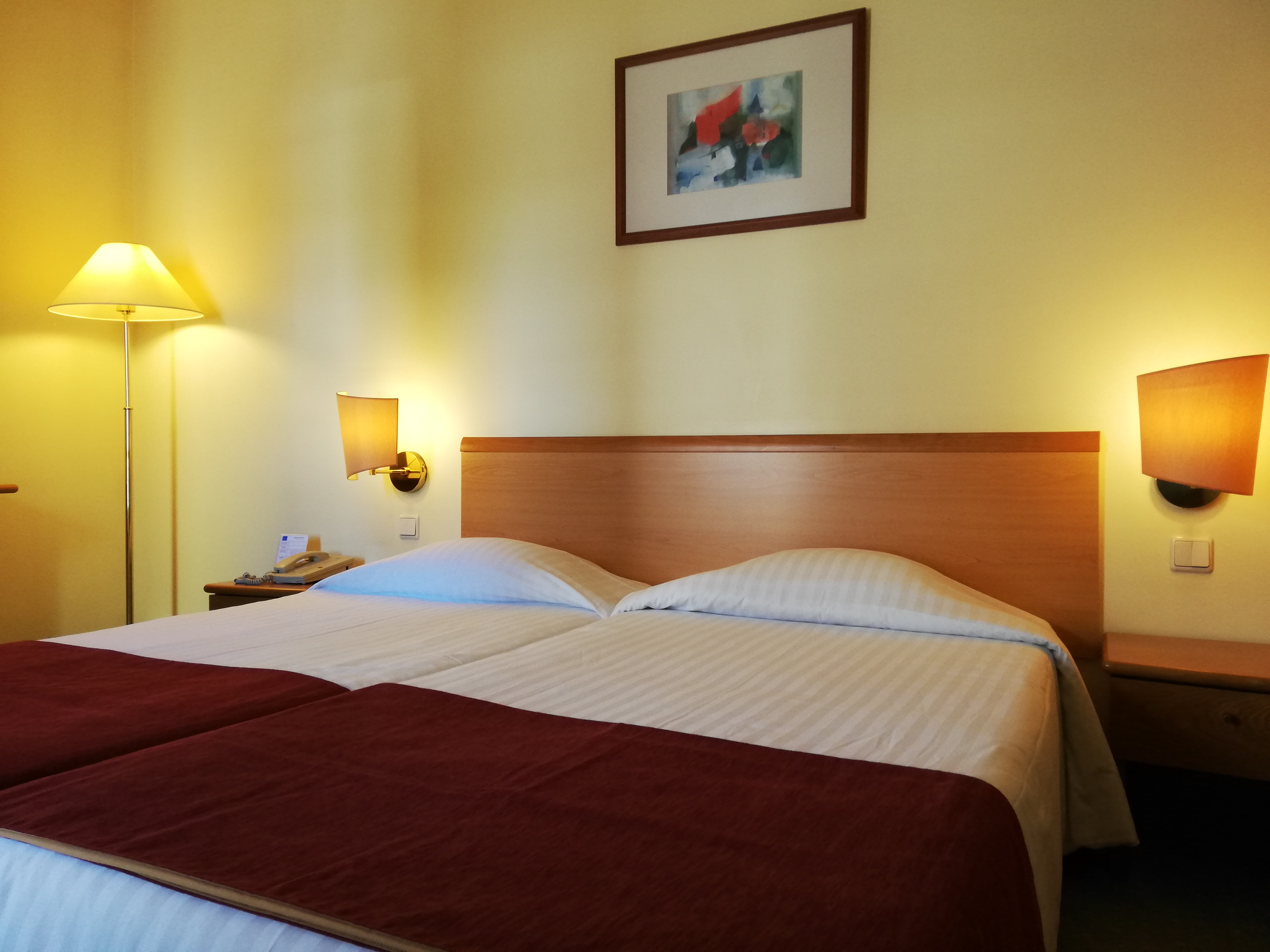 Double or Twin Standard